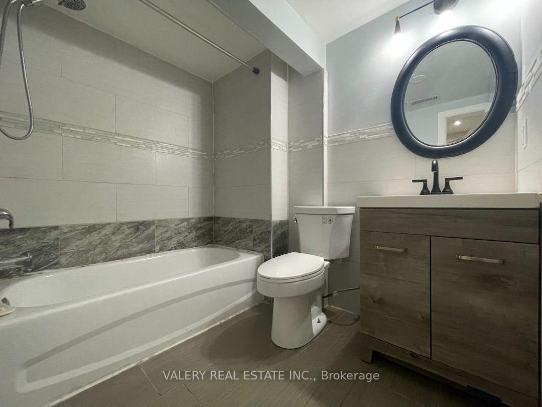 Photo 22 of Unit 2, 73 Hickling Trail, Barrie, Grove East — HOMEH