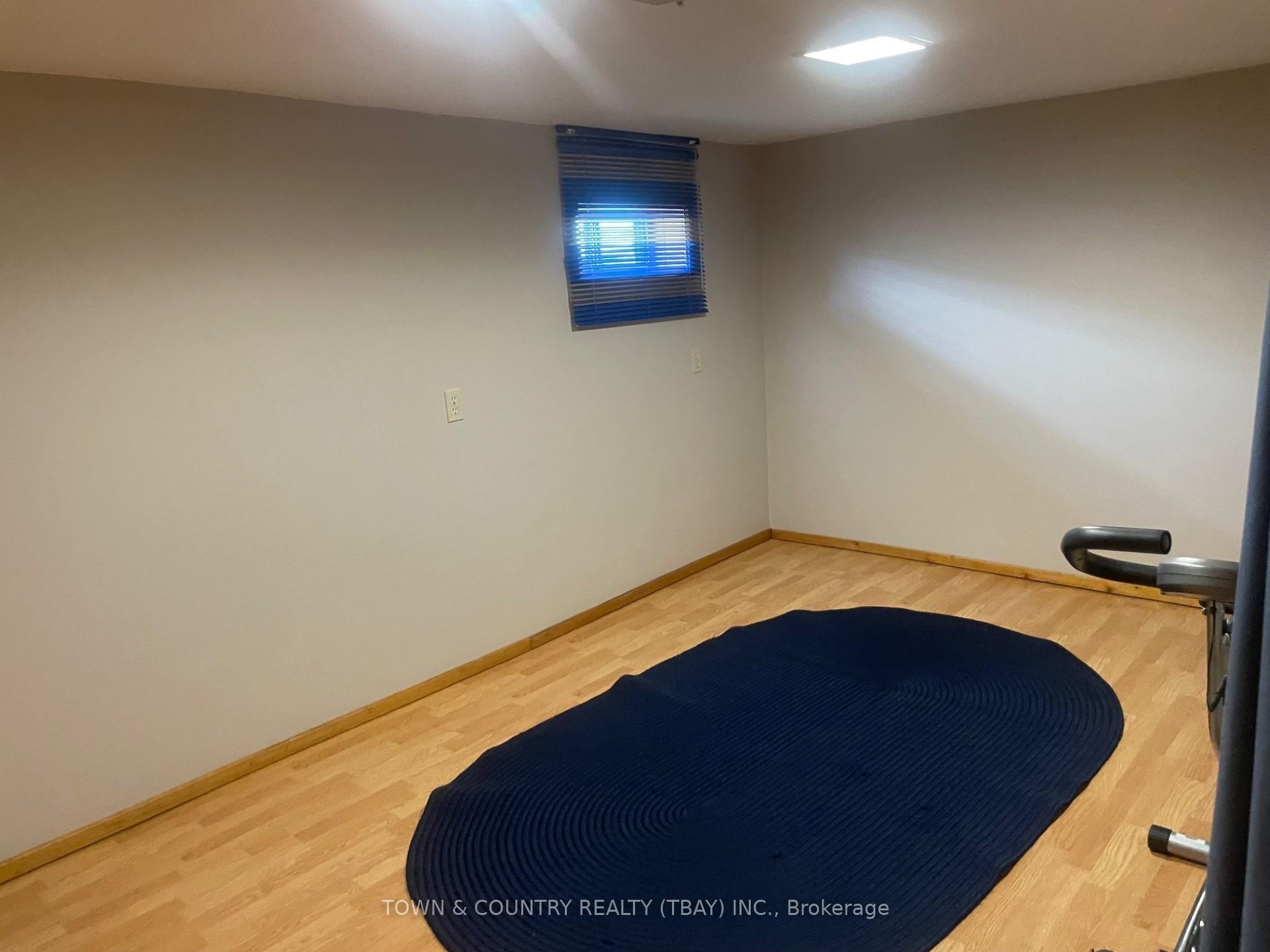 Photo 9 of 145 Duke Street, Thunder Bay, College Heights — HOMEH