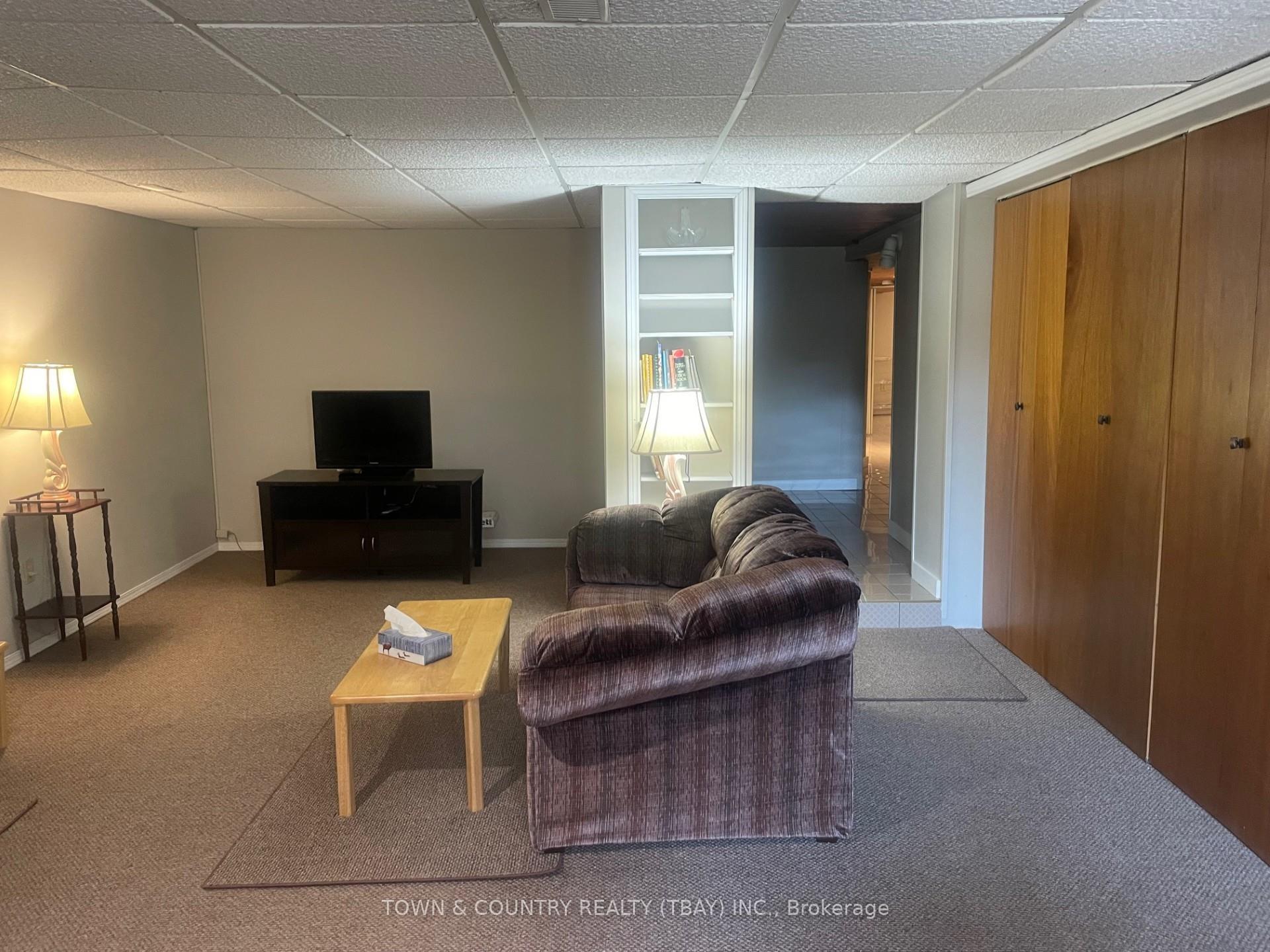 Photo 11 of 145 Duke Street, Thunder Bay, College Heights — HOMEH