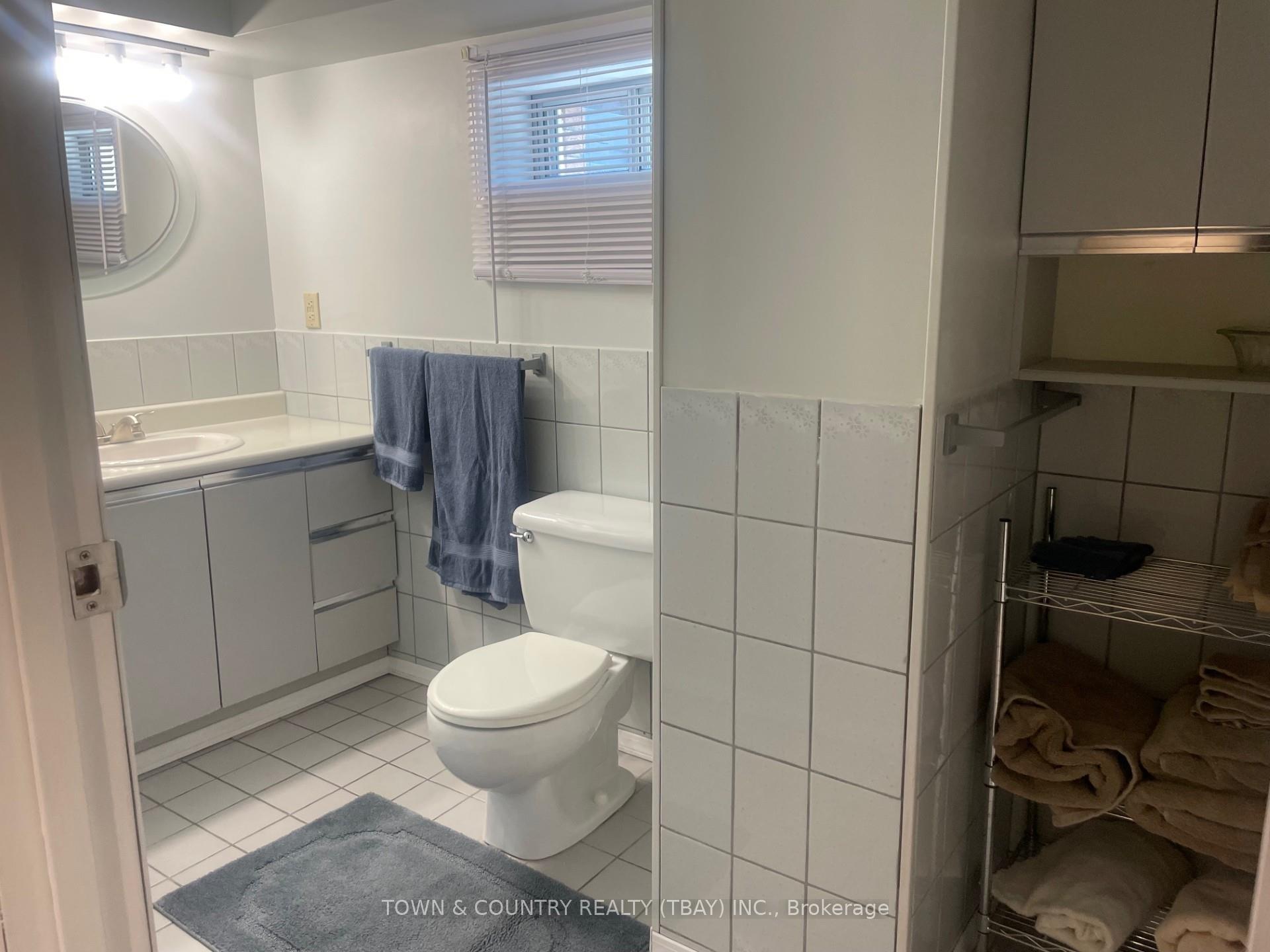Photo 12 of 145 Duke Street, Thunder Bay, College Heights — HOMEH