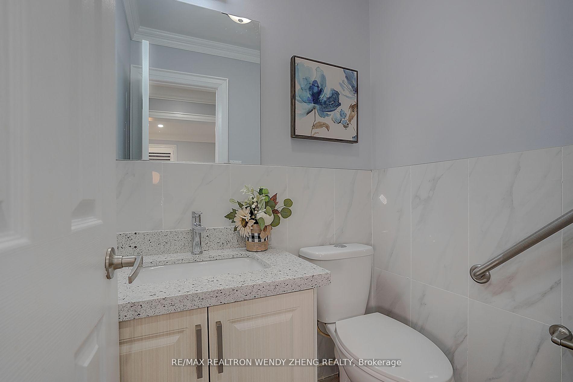 Photo 16 of 13 Apollo Road, Markham, Middlefield — HOMEH
