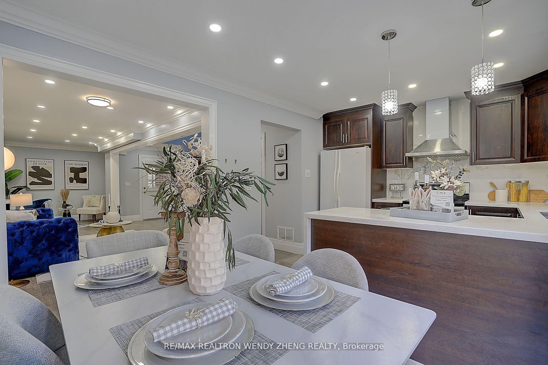 Photo 21 of 13 Apollo Road, Markham, Middlefield — HOMEH
