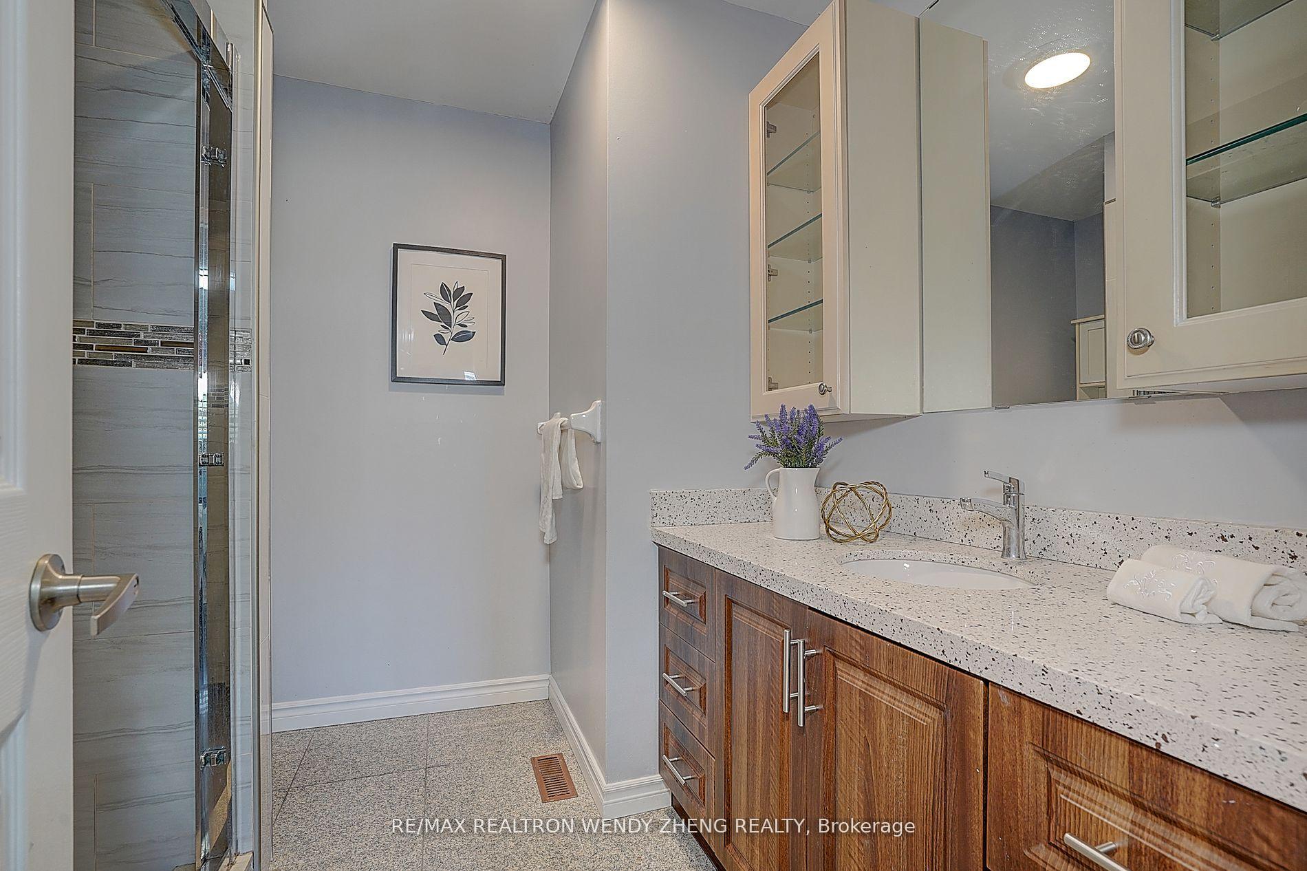 Photo 26 of 13 Apollo Road, Markham, Middlefield — HOMEH