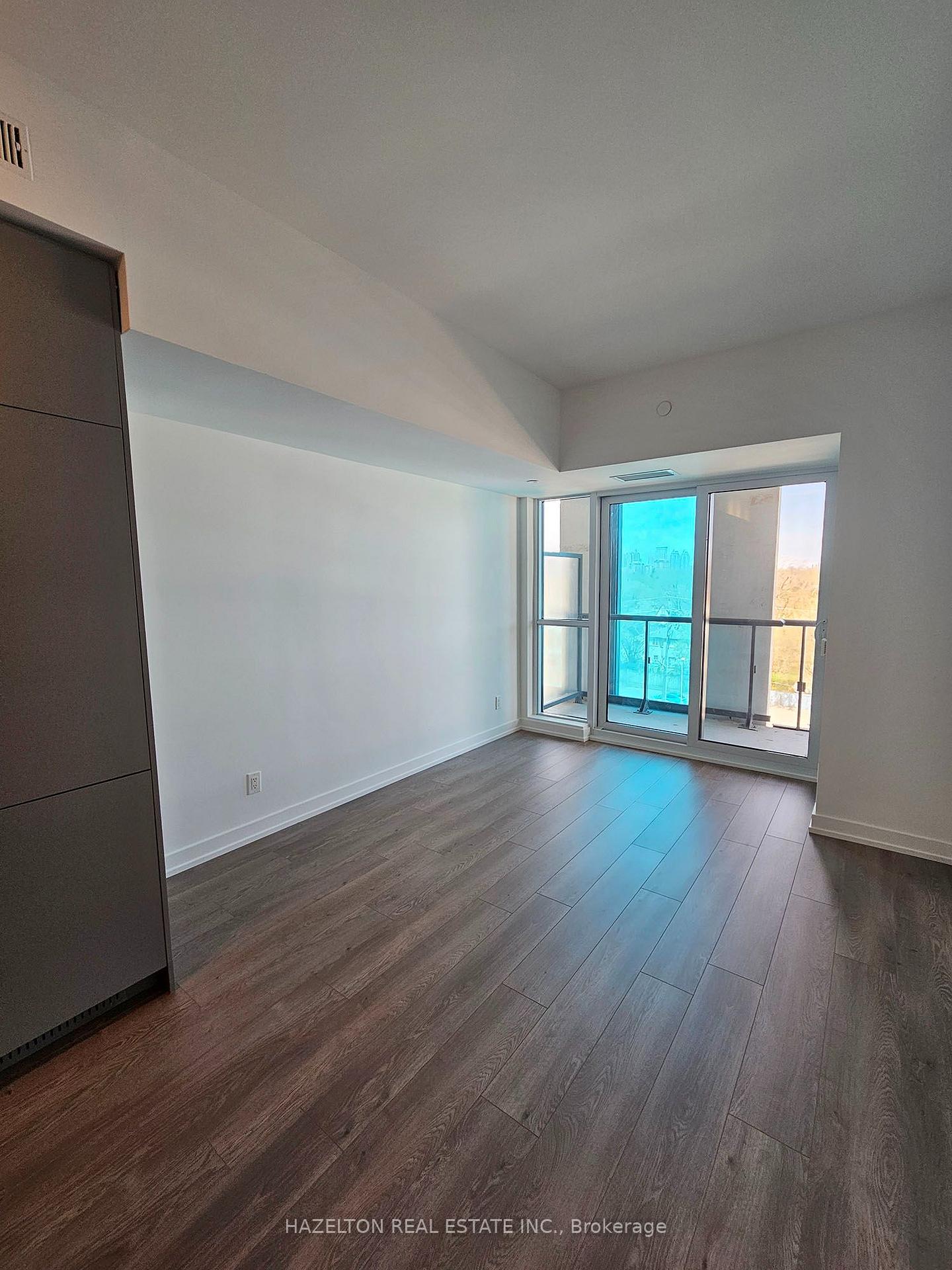 Photo 5 of Unit 504, 181 Sheppard Avenue E, North York, Willowdale East — HOMEH