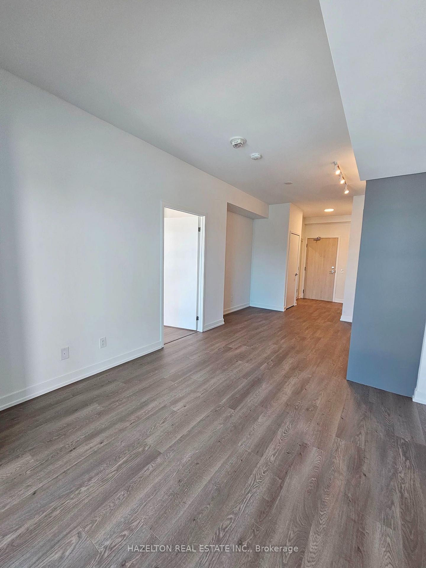 Photo 6 of Unit 504, 181 Sheppard Avenue E, North York, Willowdale East — HOMEH