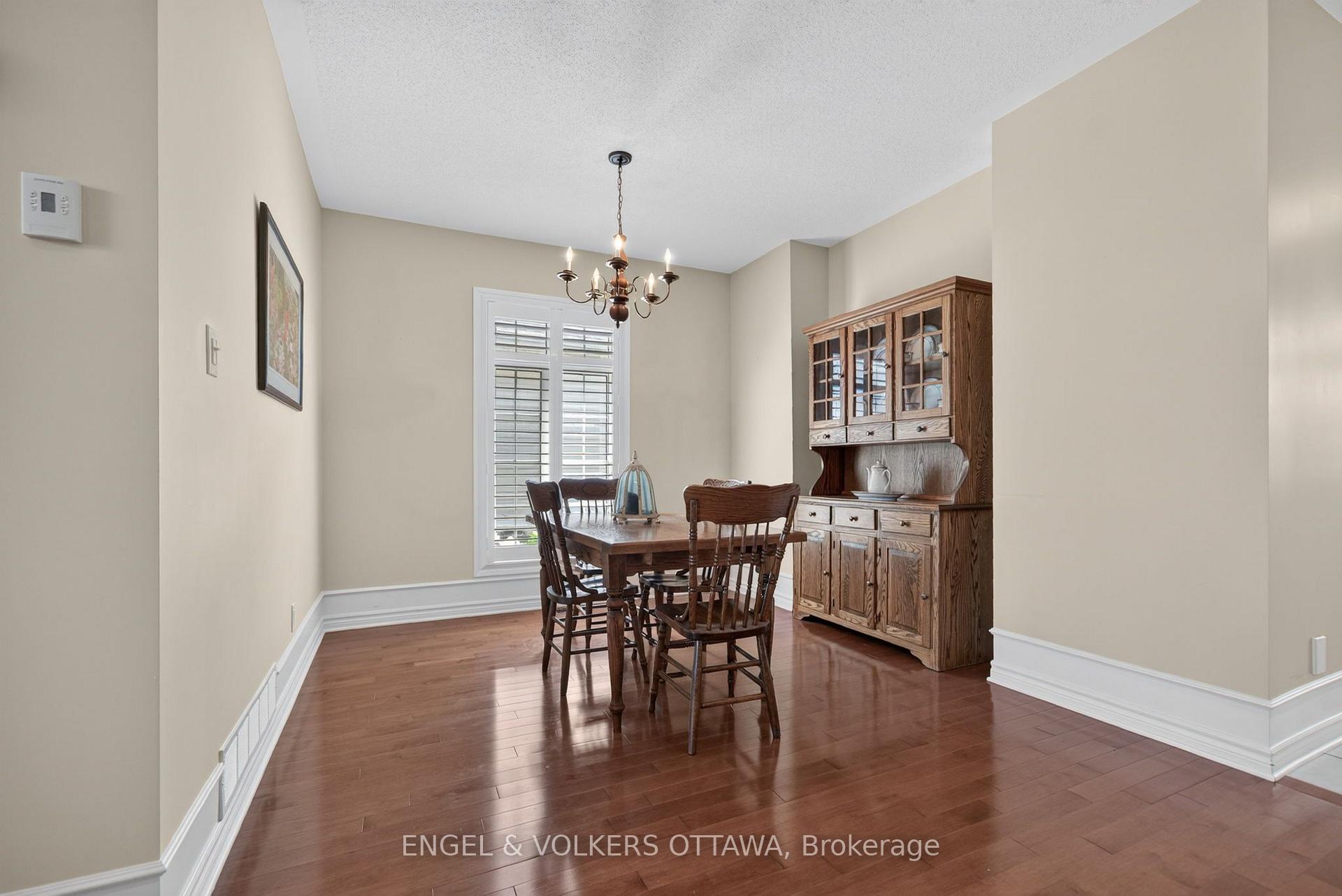 Photo 7 of 106 Equinelle Drive, North Grenville, North Grenville Twp (Kemptville South) — HOMEH
