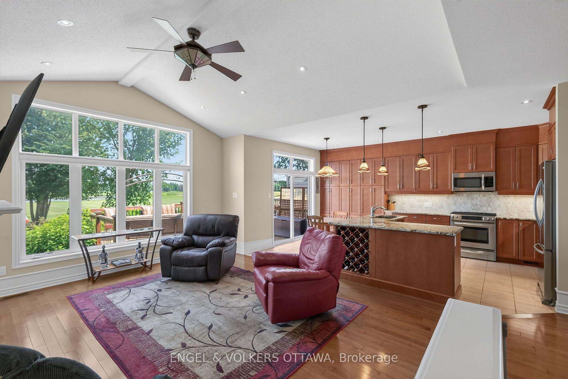 Photo 10 of 106 Equinelle Drive, North Grenville, North Grenville Twp (Kemptville South) — HOMEH