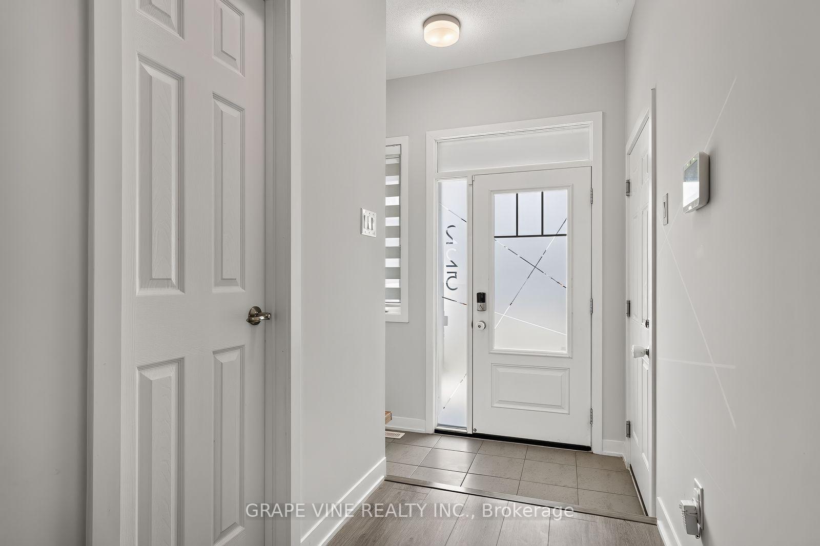 Photo 3 of 225 Billrian Crescent, Ottawa, Stittsville (North) — HOMEH