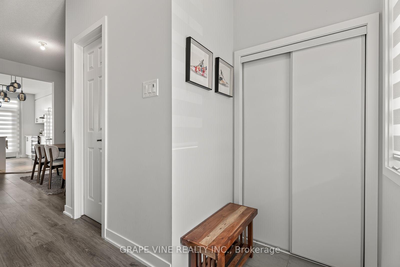 Photo 4 of 225 Billrian Crescent, Ottawa, Stittsville (North) — HOMEH