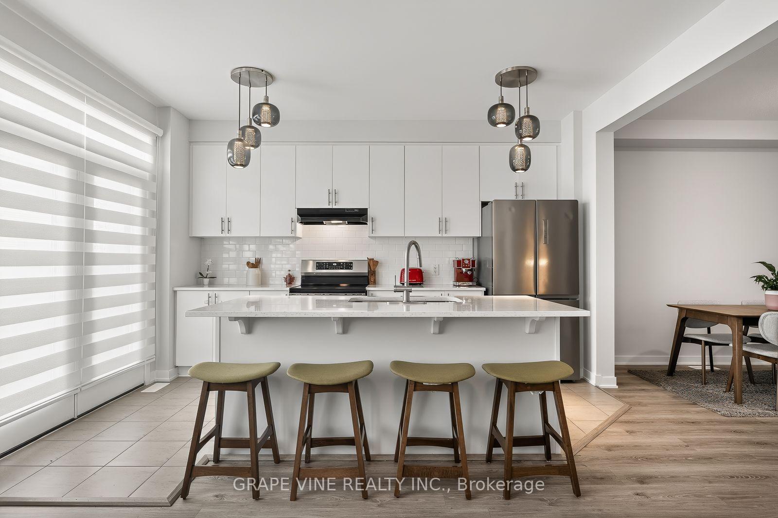 Photo 12 of 225 Billrian Crescent, Ottawa, Stittsville (North) — HOMEH