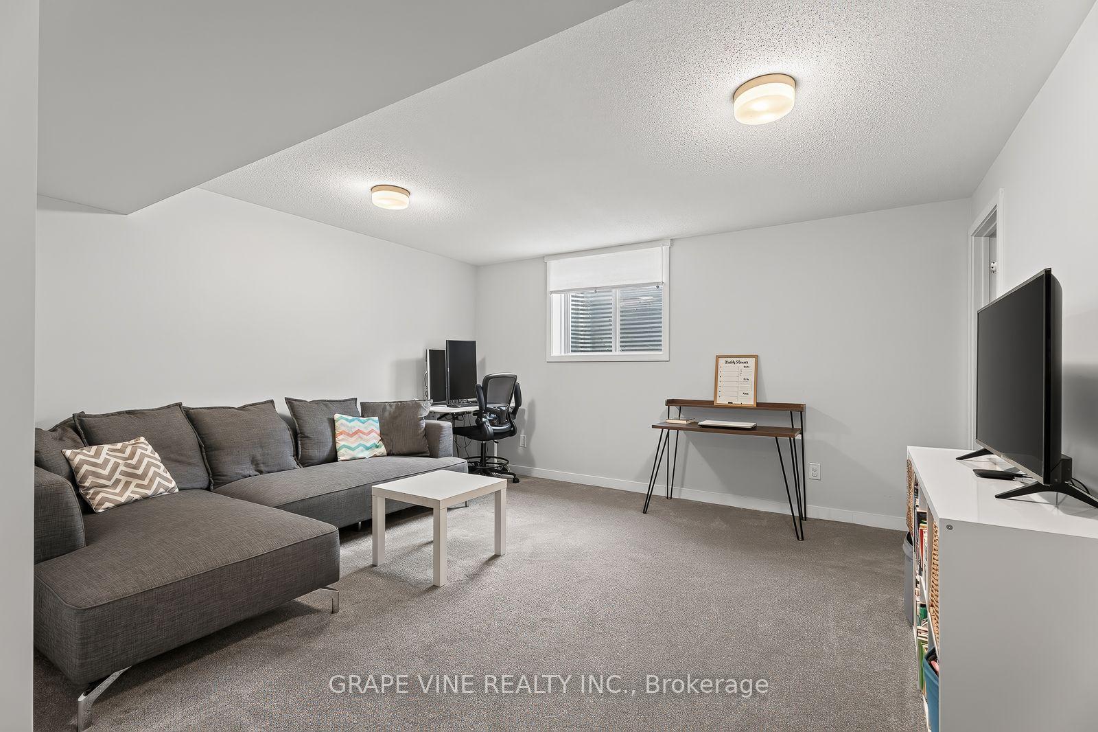 Photo 29 of 225 Billrian Crescent, Ottawa, Stittsville (North) — HOMEH