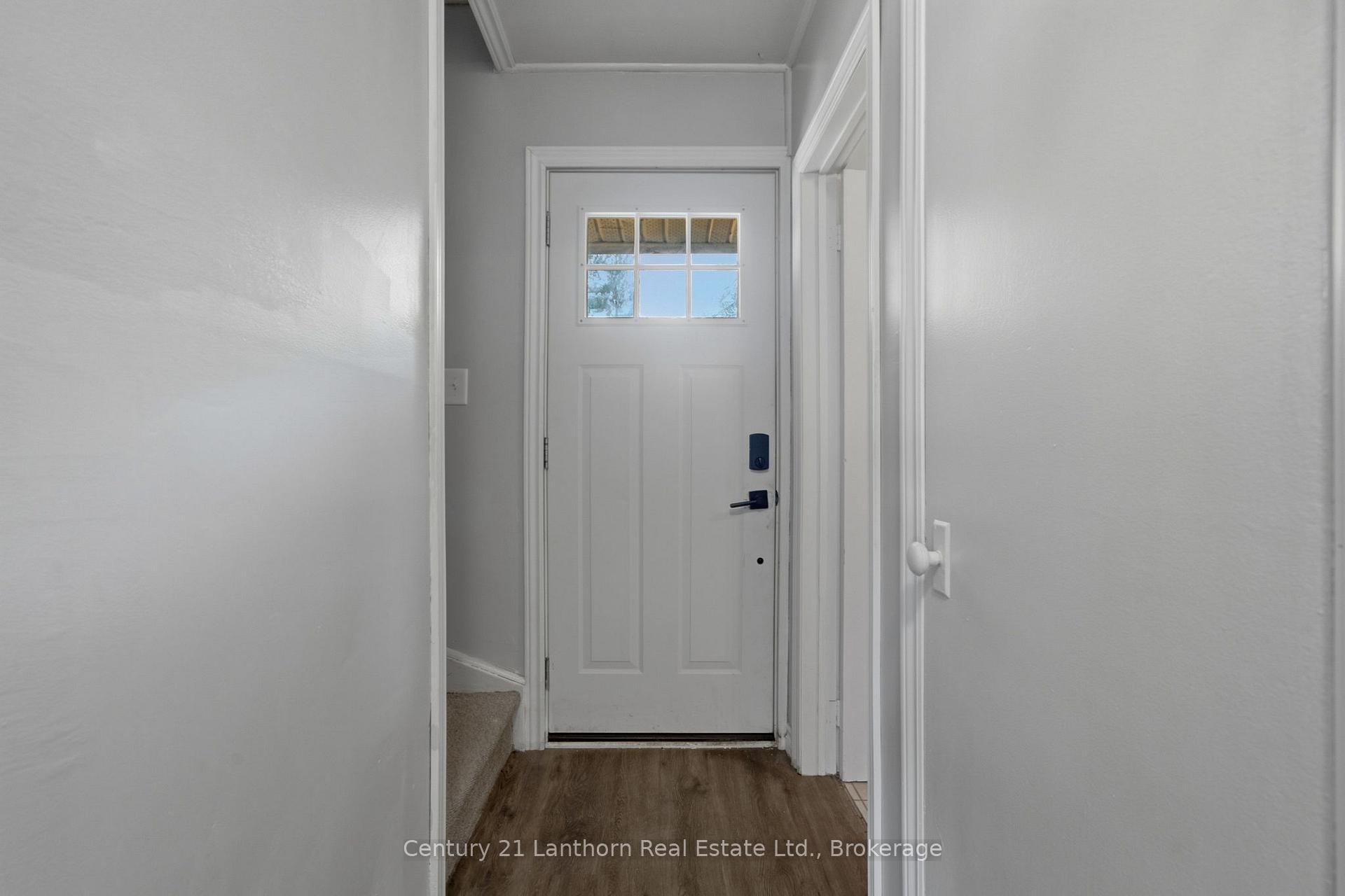 Photo 24 of 105 Humewood Drive, Belleville, Belleville Ward — HOMEH