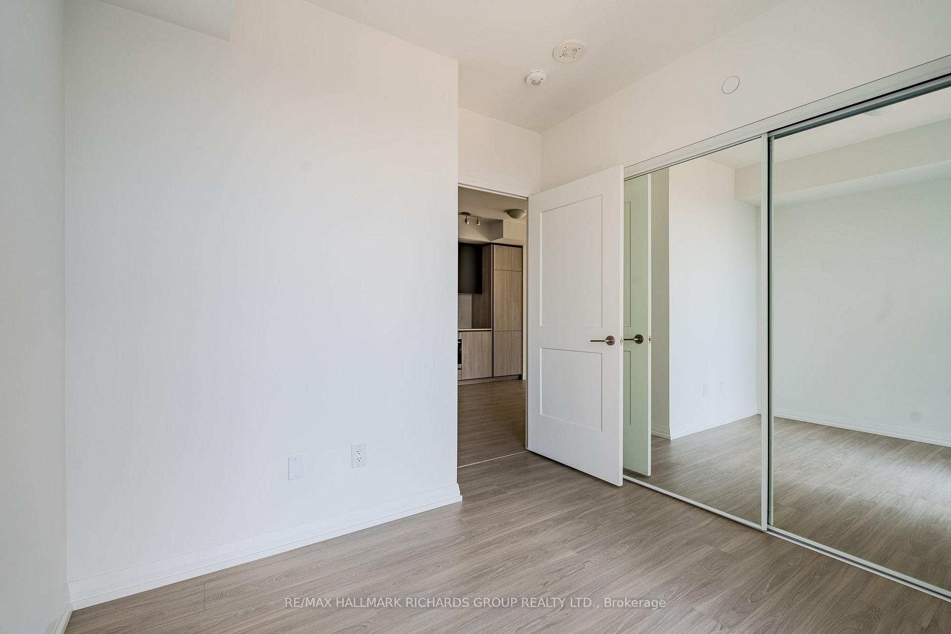 Photo 11 of Unit 3023, 28 Widmer Street, Toronto, Waterfront Communities — HOMEH
