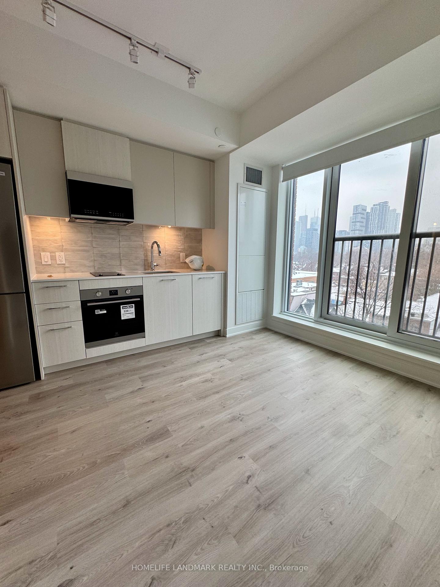Photo 2 of Unit 548, 30 Dreamers Way, Toronto, Regent Park — HOMEH