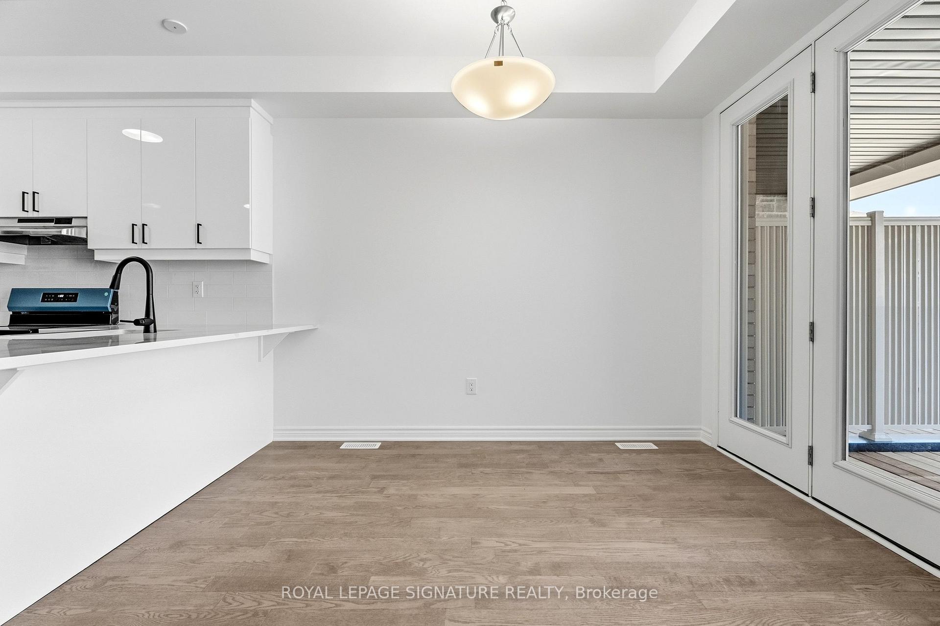 Photo 8 of 111 Avani Avenue, Markham, Rural Markham — HOMEH