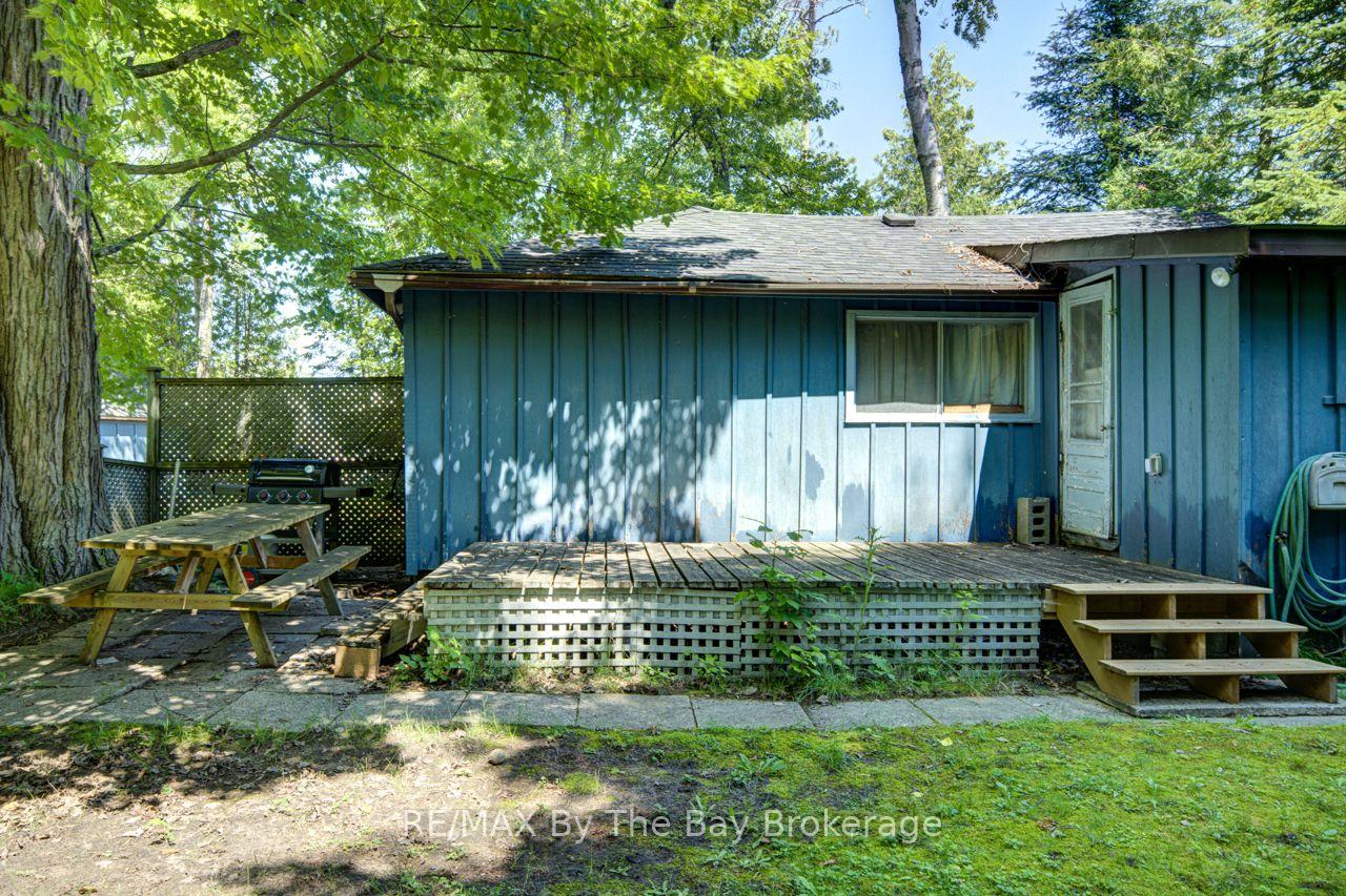 Photo 3 of 1713 Shore Lane, Wasaga Beach — HOMEH