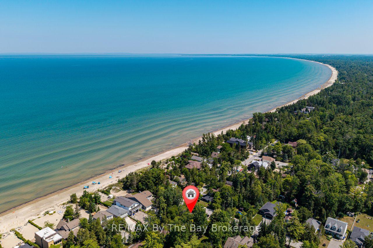 Photo 7 of 1713 Shore Lane, Wasaga Beach — HOMEH
