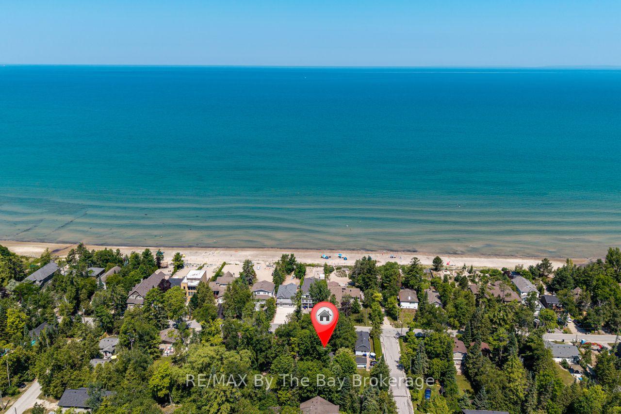 Photo 8 of 1713 Shore Lane, Wasaga Beach — HOMEH
