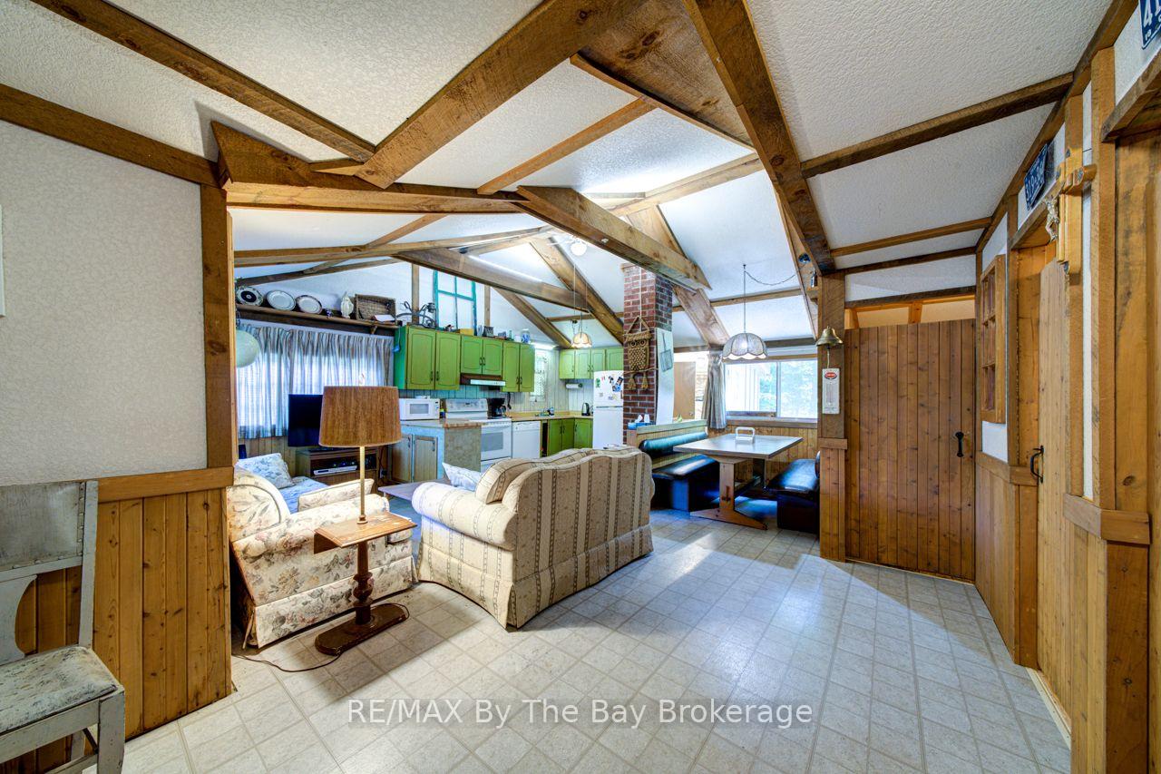 Photo 18 of 1713 Shore Lane, Wasaga Beach — HOMEH