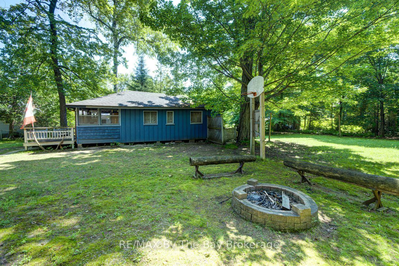 Photo 34 of 1713 Shore Lane, Wasaga Beach — HOMEH