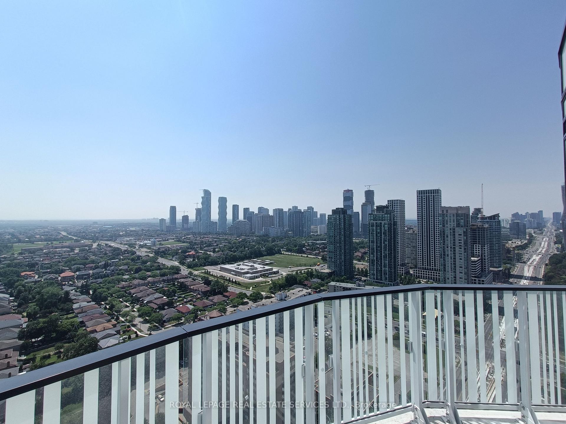 Photo 2 of Unit 3210, 1 Fairview Road E, Mississauga, Mississauga Valleys — HOMEH