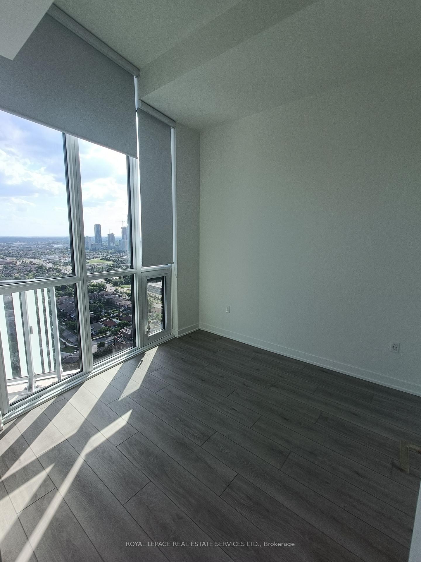 Photo 13 of Unit 3210, 1 Fairview Road E, Mississauga, Mississauga Valleys — HOMEH