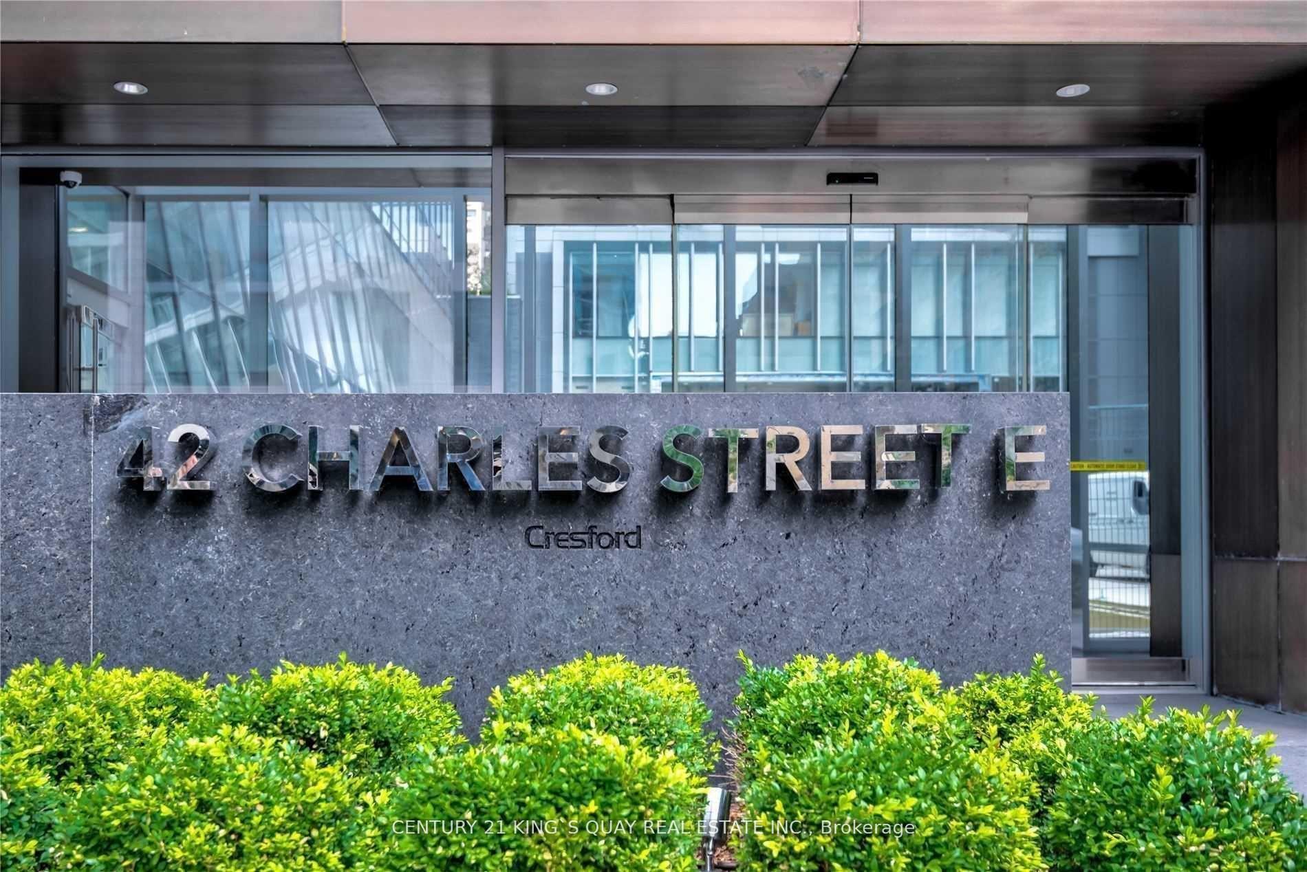 Photo 3 of Unit 4601, 42 Charles Street E, Toronto, Church-Yonge Corridor — HOMEH