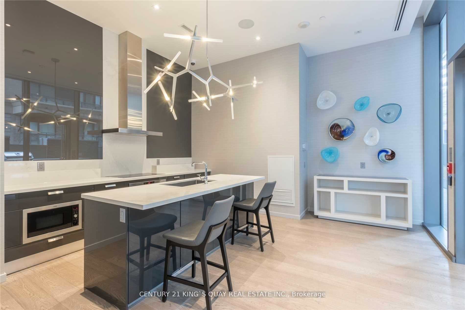 Photo 7 of Unit 4601, 42 Charles Street E, Toronto, Church-Yonge Corridor — HOMEH