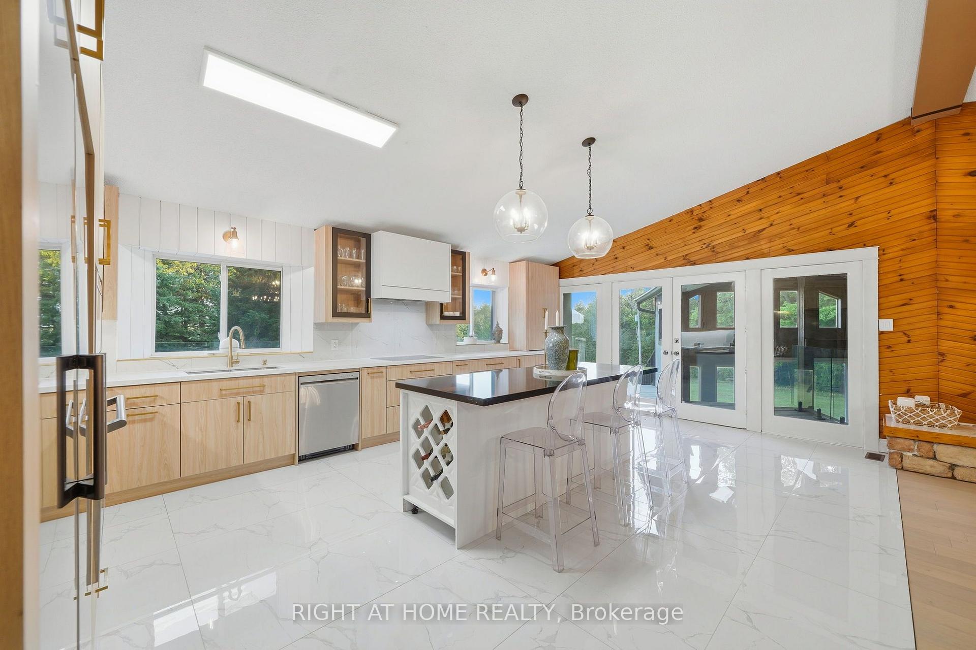 Photo 19 of 5609 4th Line, Erin, Rural Erin — HOMEH