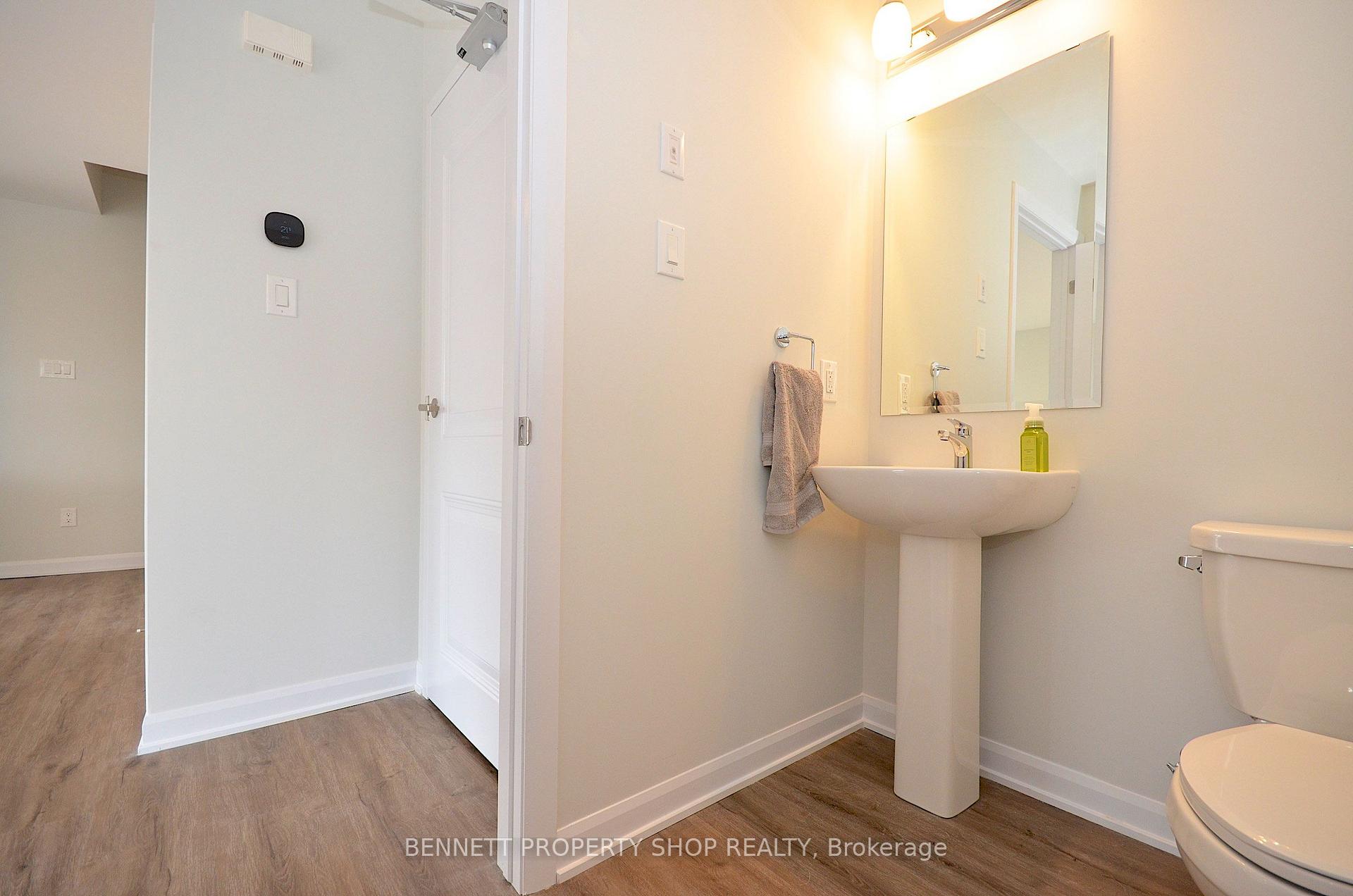 Photo 12 of 1429 Creekway Private, Ottawa, Kanata - Kanata Lakes/Heritage Hills — HOMEH