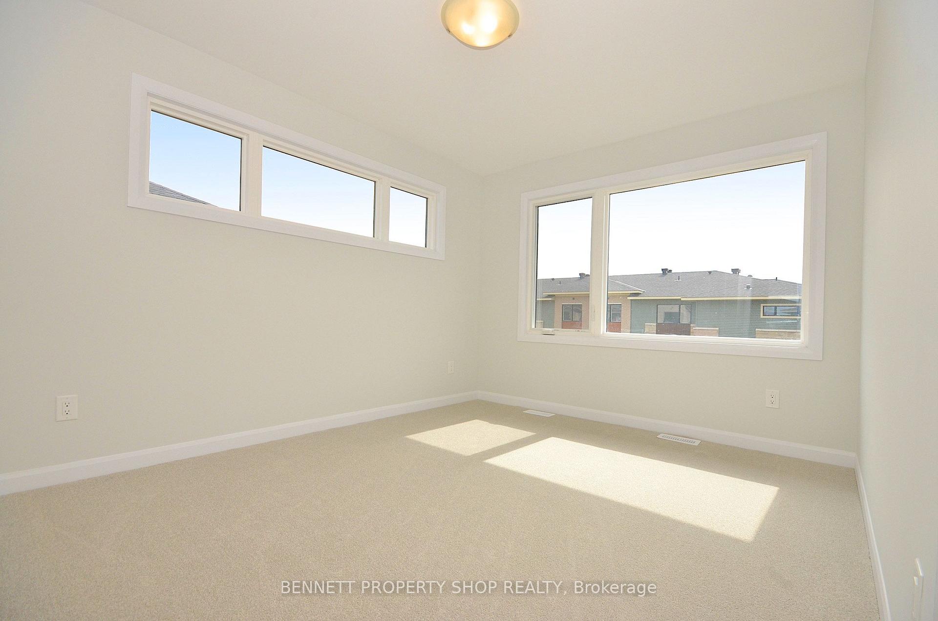 Photo 15 of 1429 Creekway Private, Ottawa, Kanata - Kanata Lakes/Heritage Hills — HOMEH