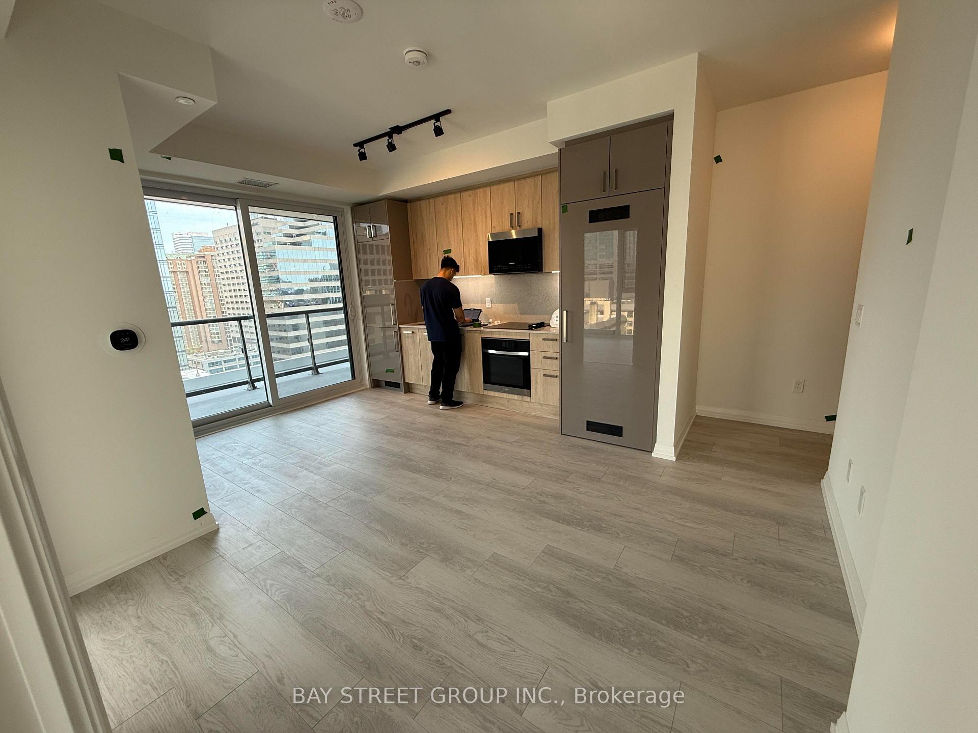 Photo 4 of Unit 1503, 280 Dundas Street W, Toronto, Kensington-Chinatown — HOMEH