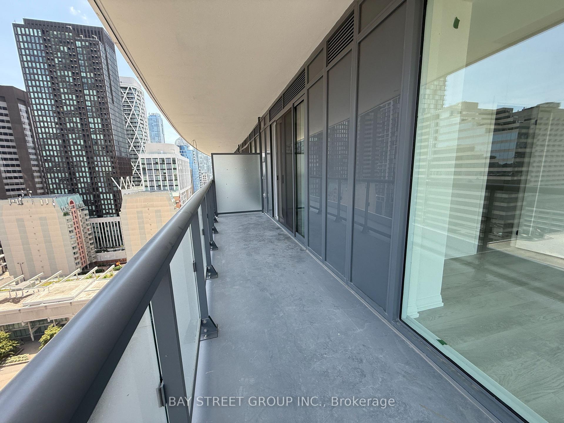 Photo 11 of Unit 1503, 280 Dundas Street W, Toronto, Kensington-Chinatown — HOMEH
