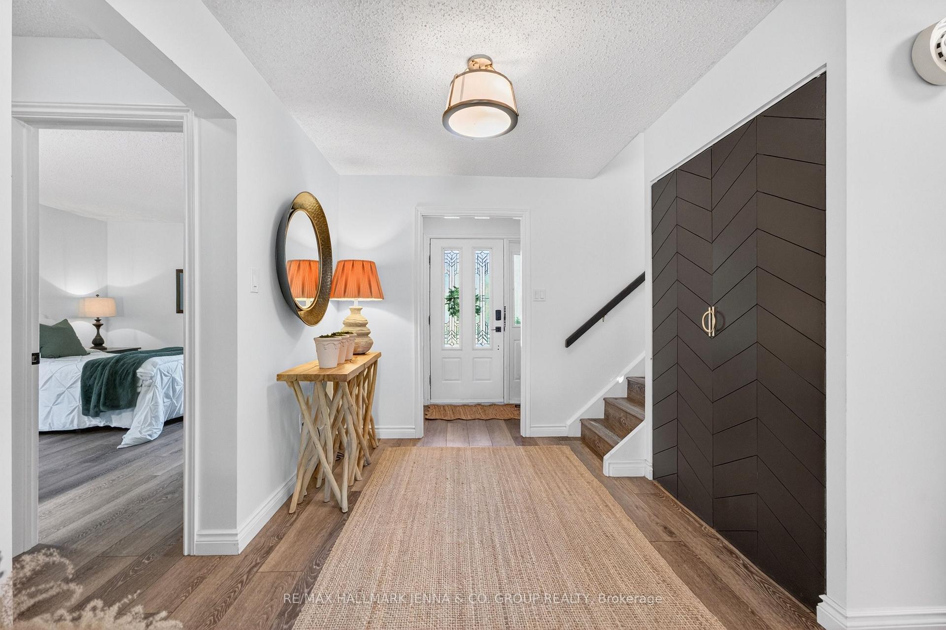 Photo 4 of 1214 Upton Road, Ottawa, Manotick South to Roger Stevens — HOMEH