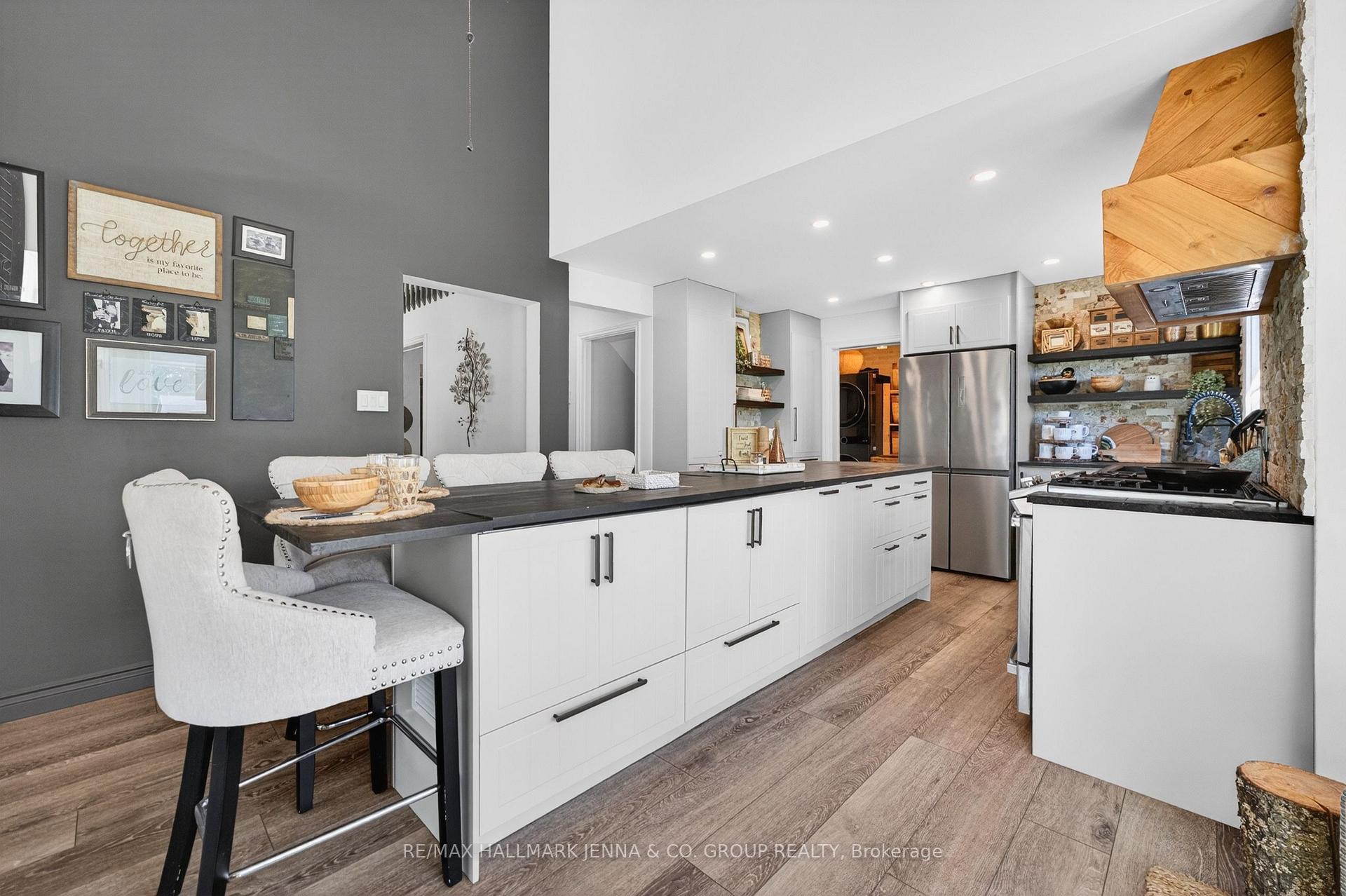 Photo 19 of 1214 Upton Road, Ottawa, Manotick South to Roger Stevens — HOMEH