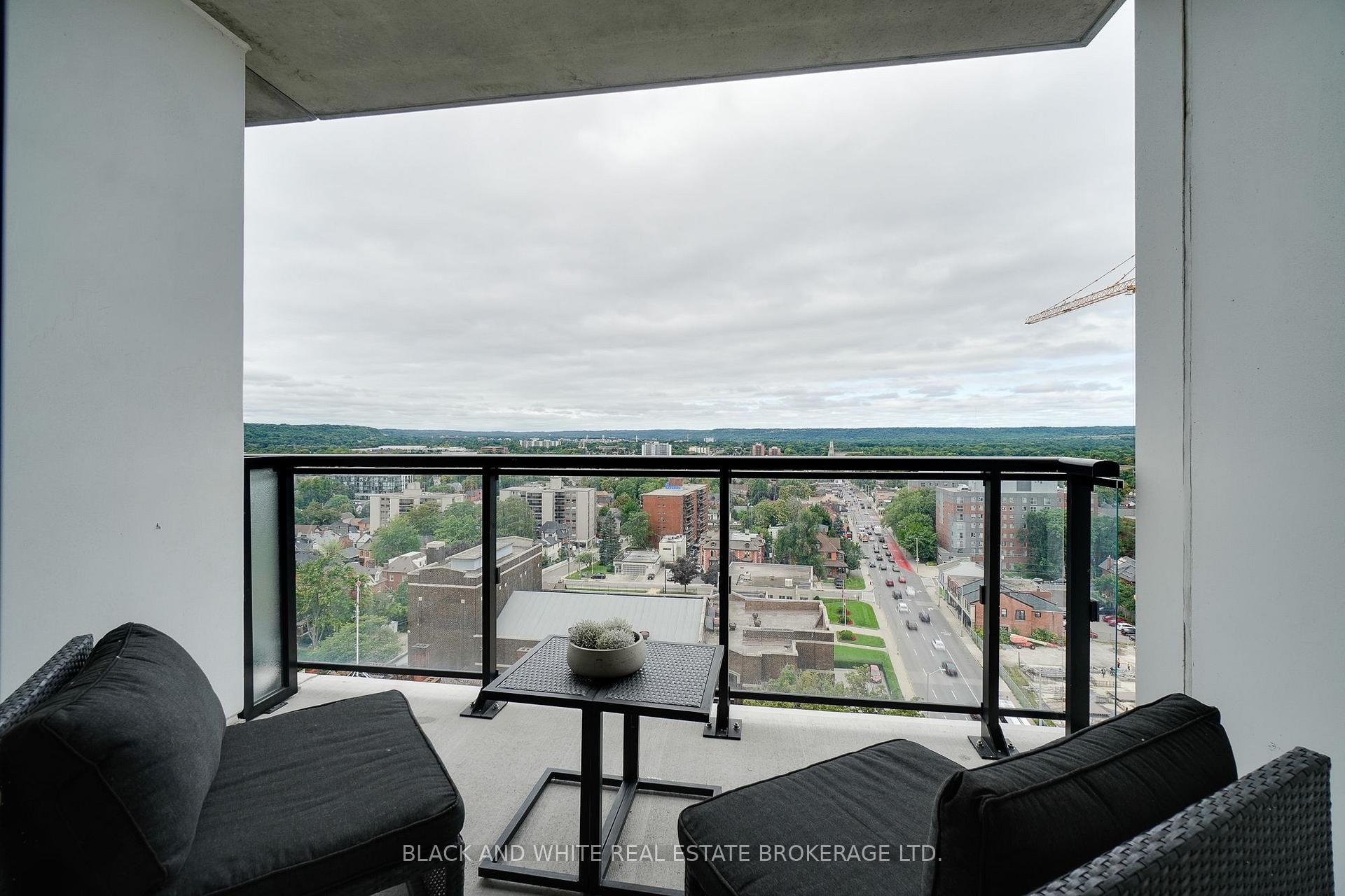 Photo 22 of Unit 1407, 15 Queen Street S, Hamilton, Central — HOMEH