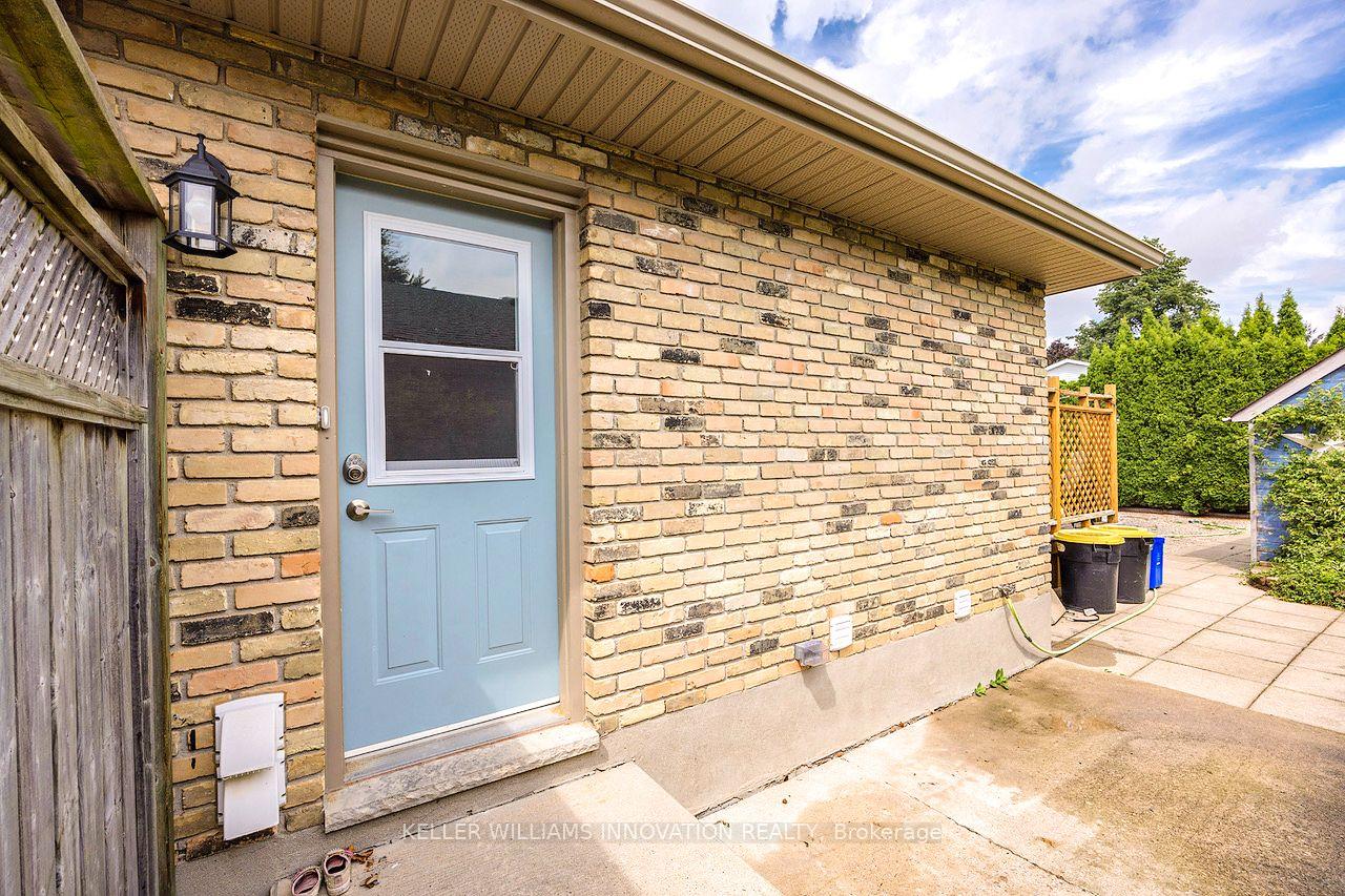 Photo 34 of Unit B, 81 Culver Crescent, London, East H — HOMEH