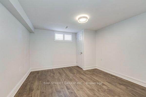 Photo 24 of 538 Fourth Line, Oakville, West — HOMEH