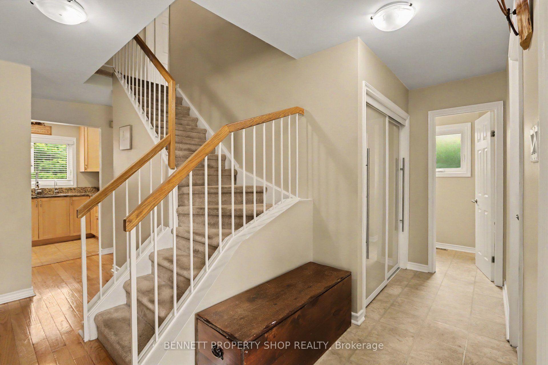 Photo 10 of 432 Pickford Drive, Ottawa, Kanata - Katimavik — HOMEH