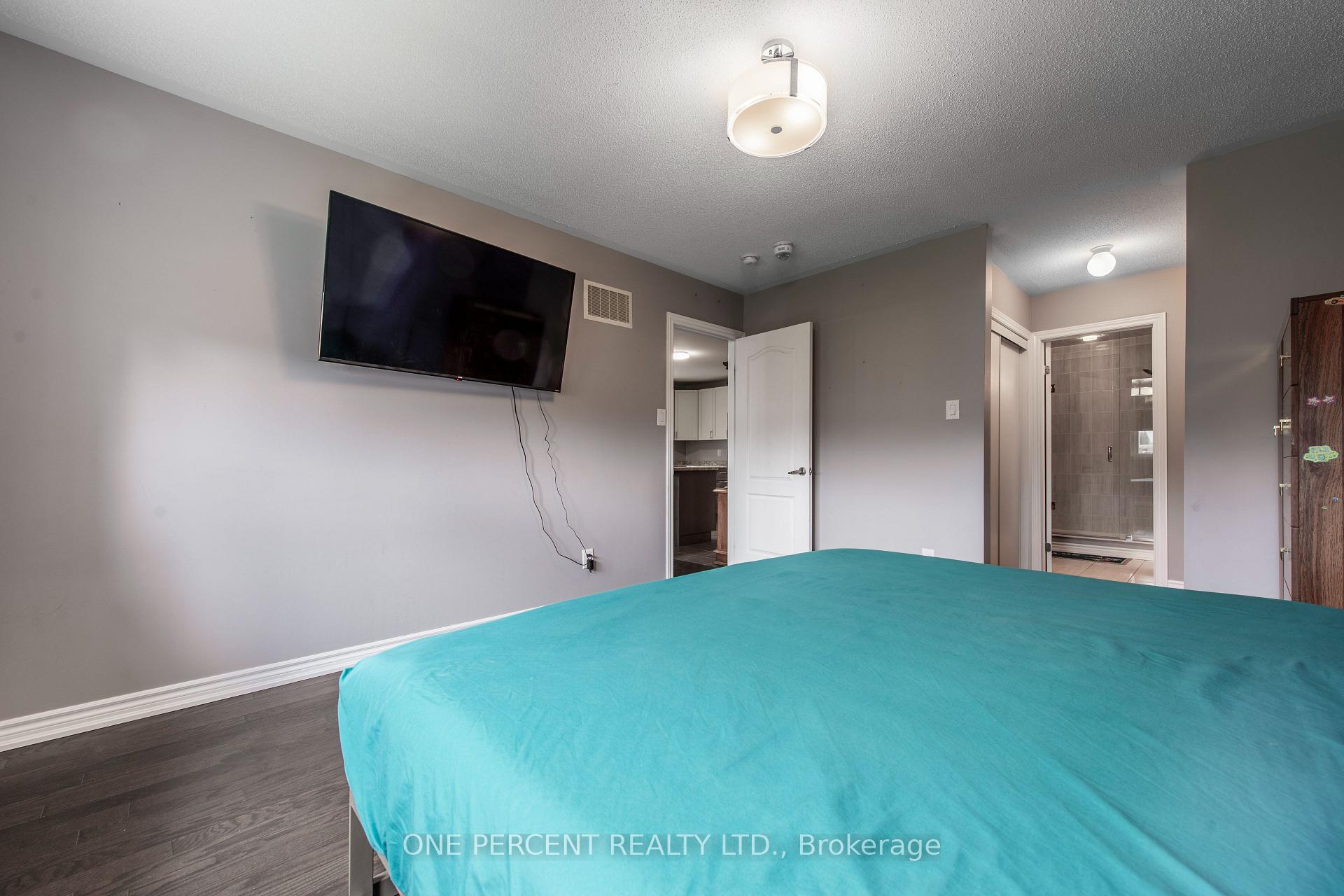 Photo 21 of 360 Armstrong Street W, North Perth, Listowel — HOMEH