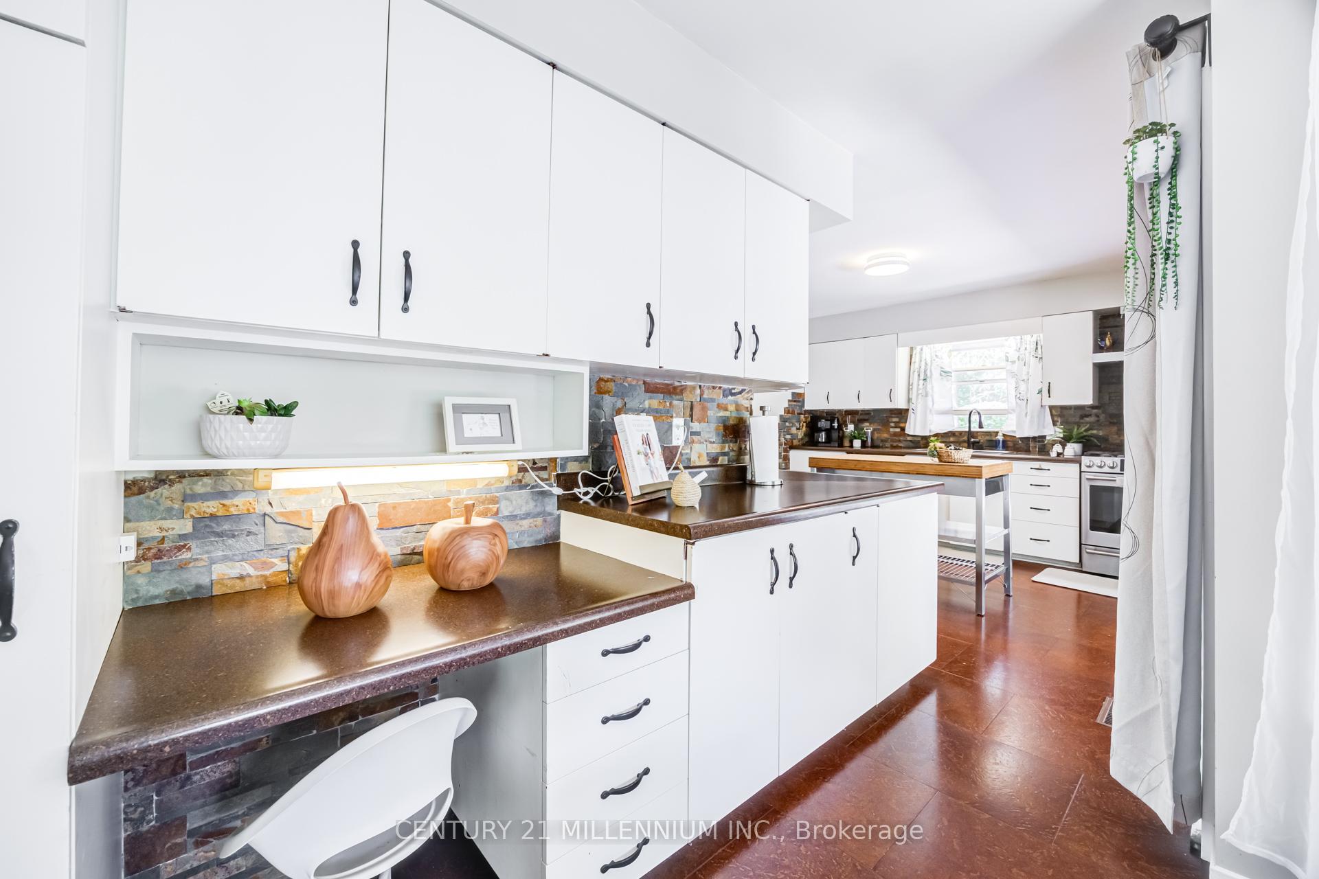 Photo 17 of 44 Gibson Lake Drive, Caledon, Palgrave — HOMEH