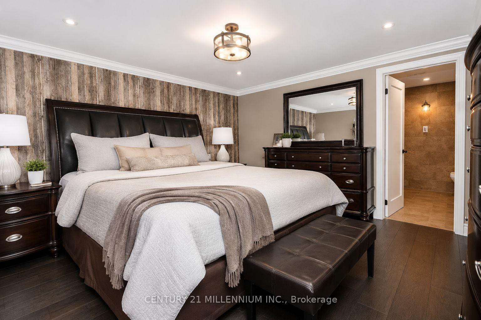 Photo 36 of 44 Gibson Lake Drive, Caledon, Palgrave — HOMEH