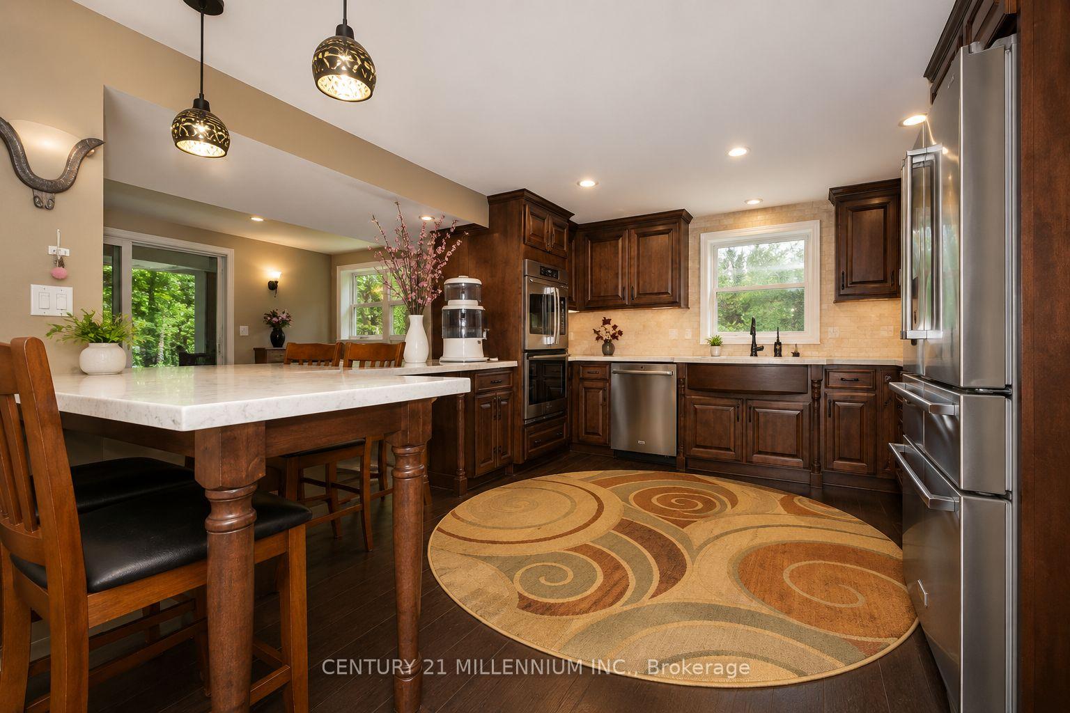 Photo 38 of 44 Gibson Lake Drive, Caledon, Palgrave — HOMEH