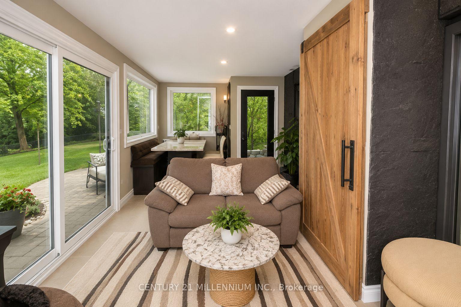 Photo 41 of 44 Gibson Lake Drive, Caledon, Palgrave — HOMEH