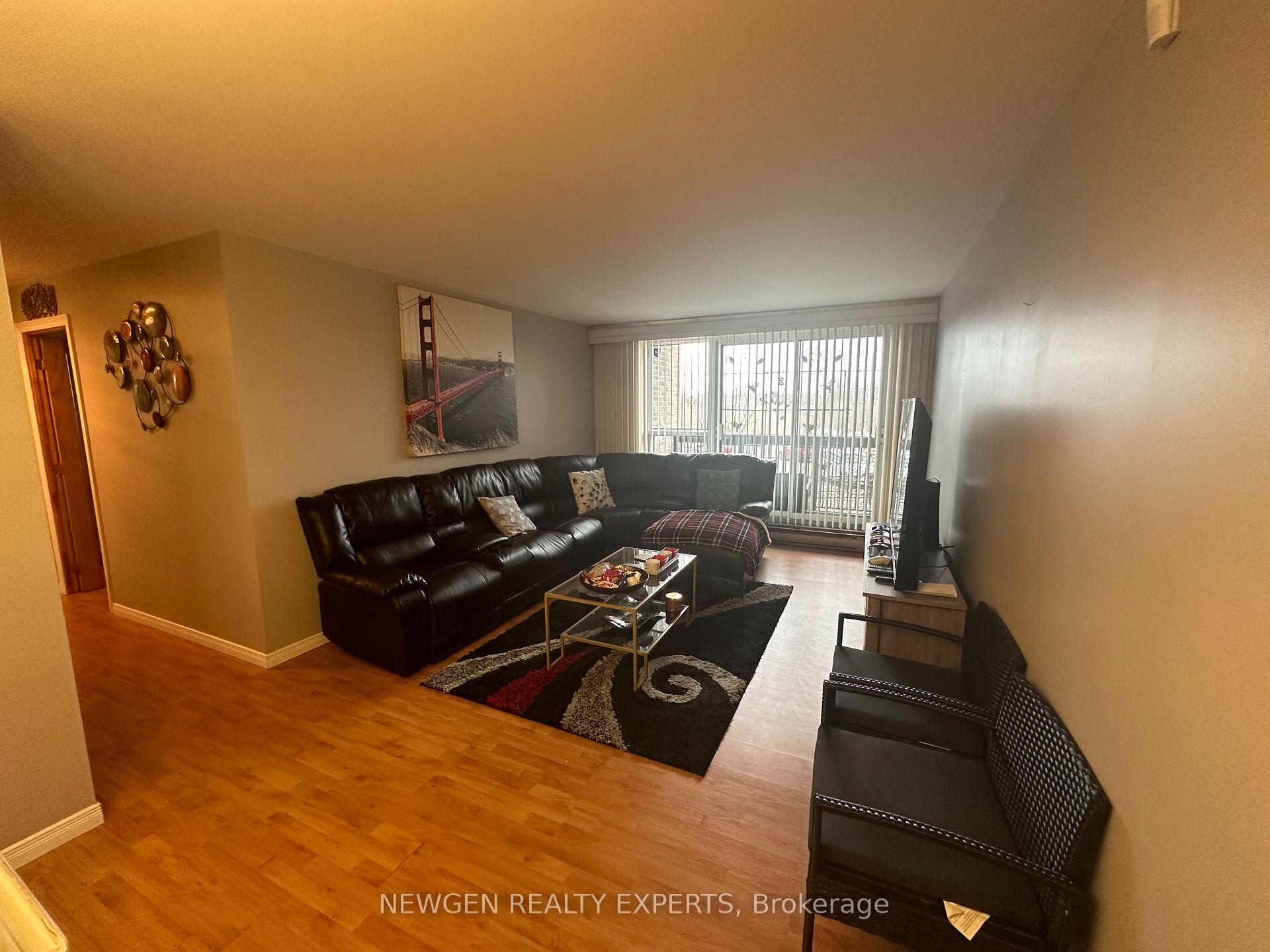 Photo 17 of Unit 112, 334 Queen Mary Road, Kingston, West of Sir John A. Blvd — HOMEH