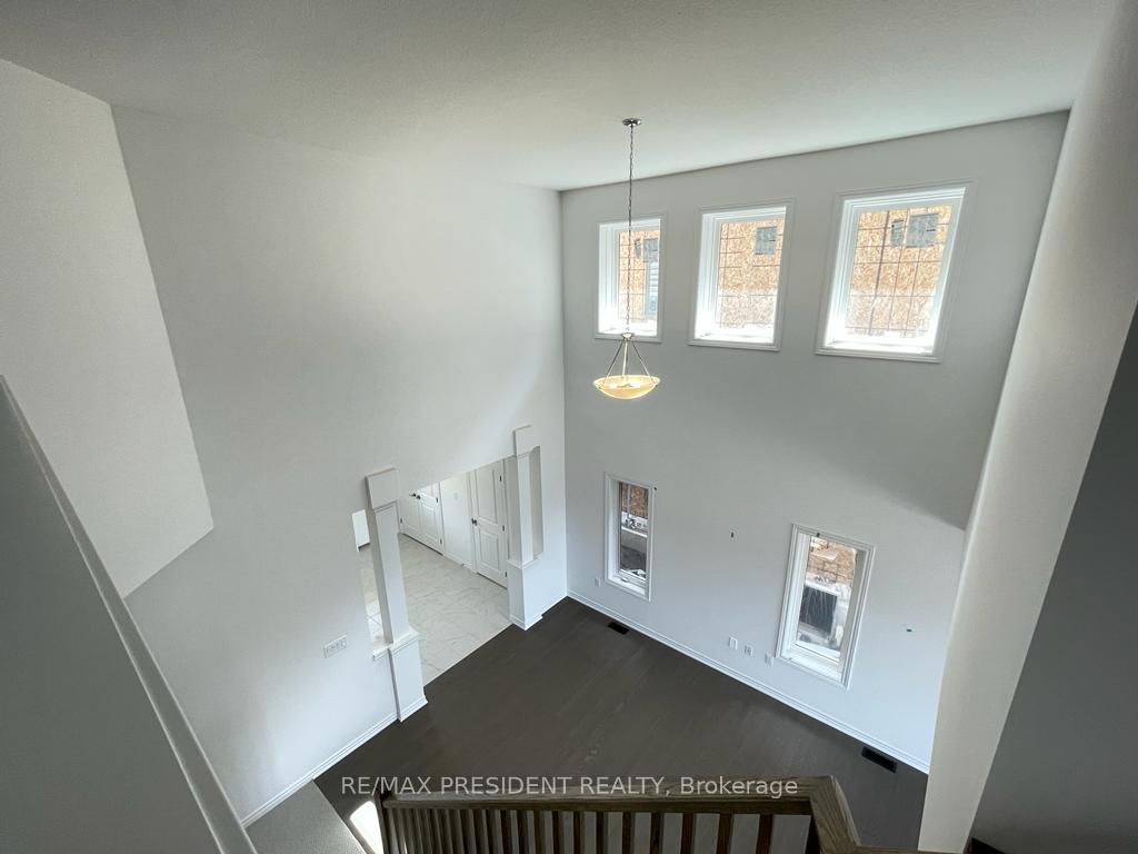 Photo 12 of 35 Whitton Drive, Brantford, Empire — HOMEH