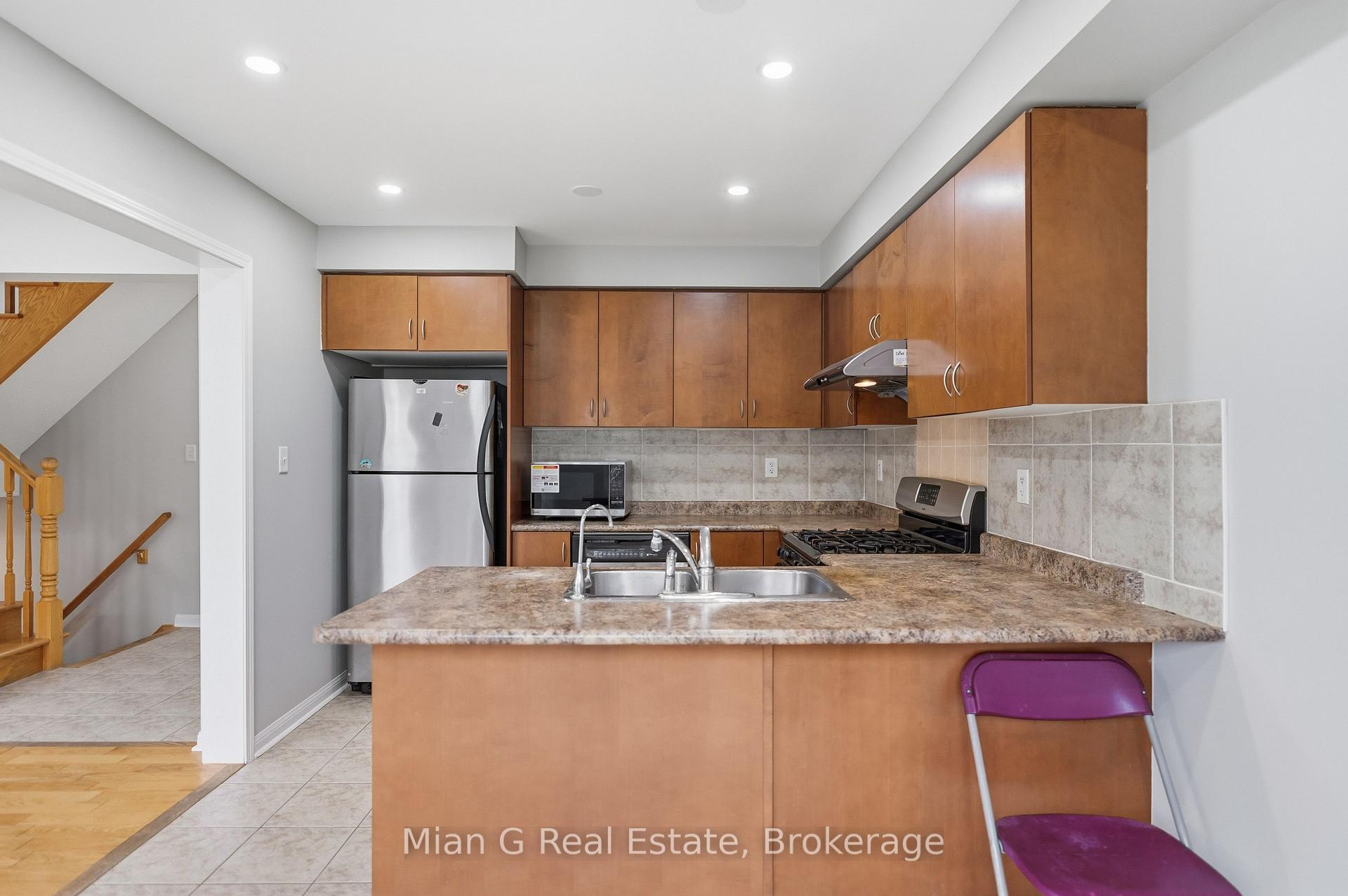 Photo 5 of 1056 Clark Boulevard, Milton, Beaty — HOMEH