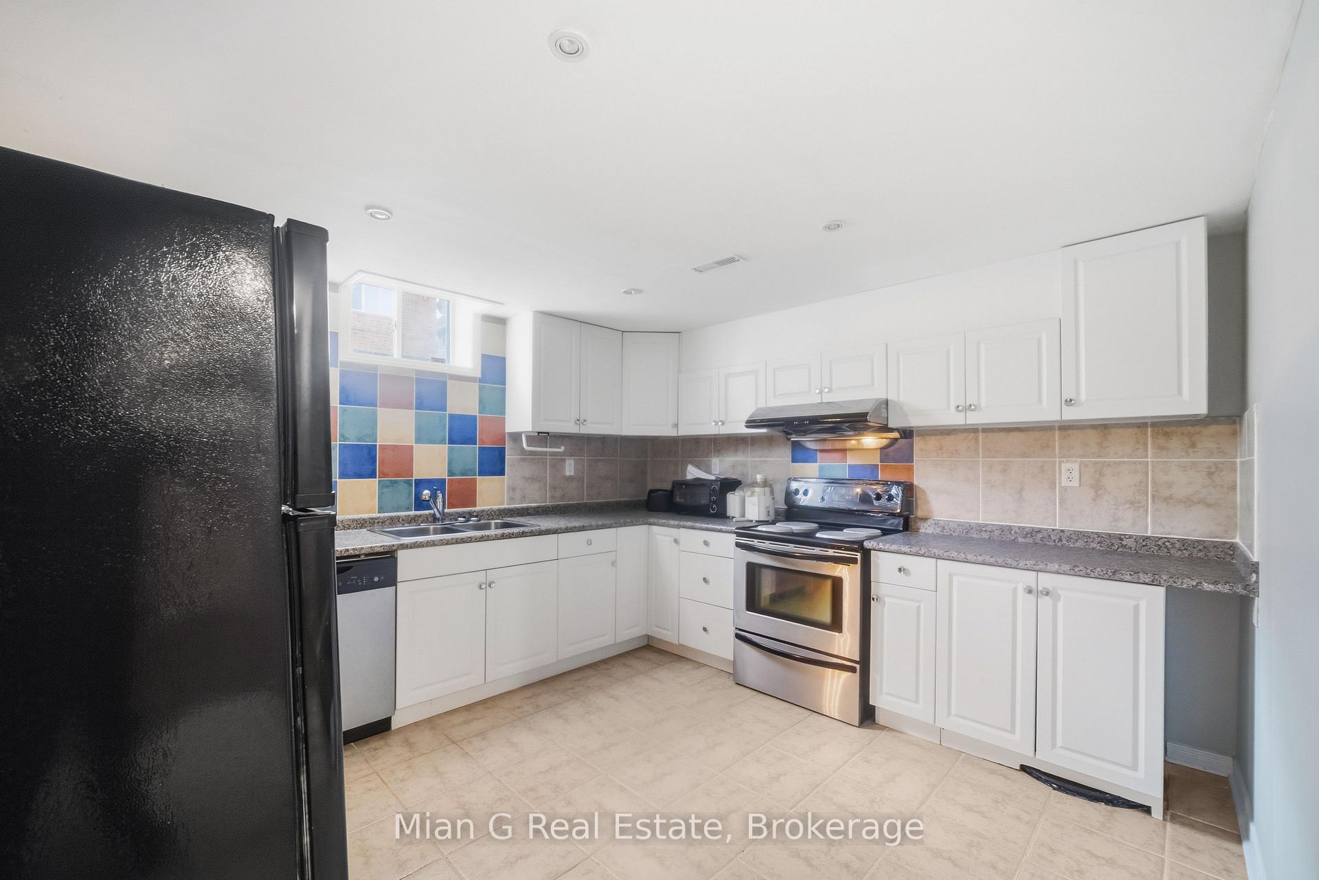 Photo 15 of 1056 Clark Boulevard, Milton, Beaty — HOMEH