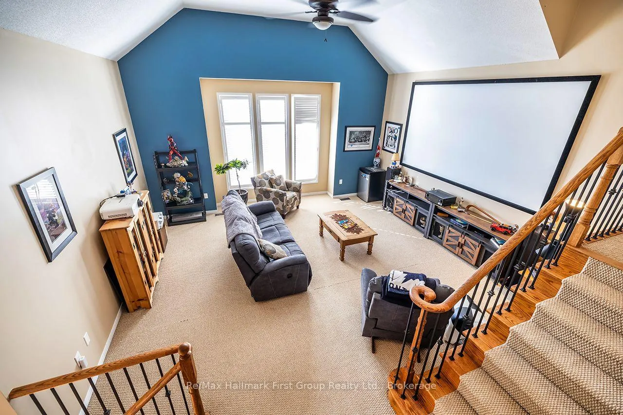 Photo 5 of 1620 Badgley Drive, Oshawa, Taunton — HOMEH