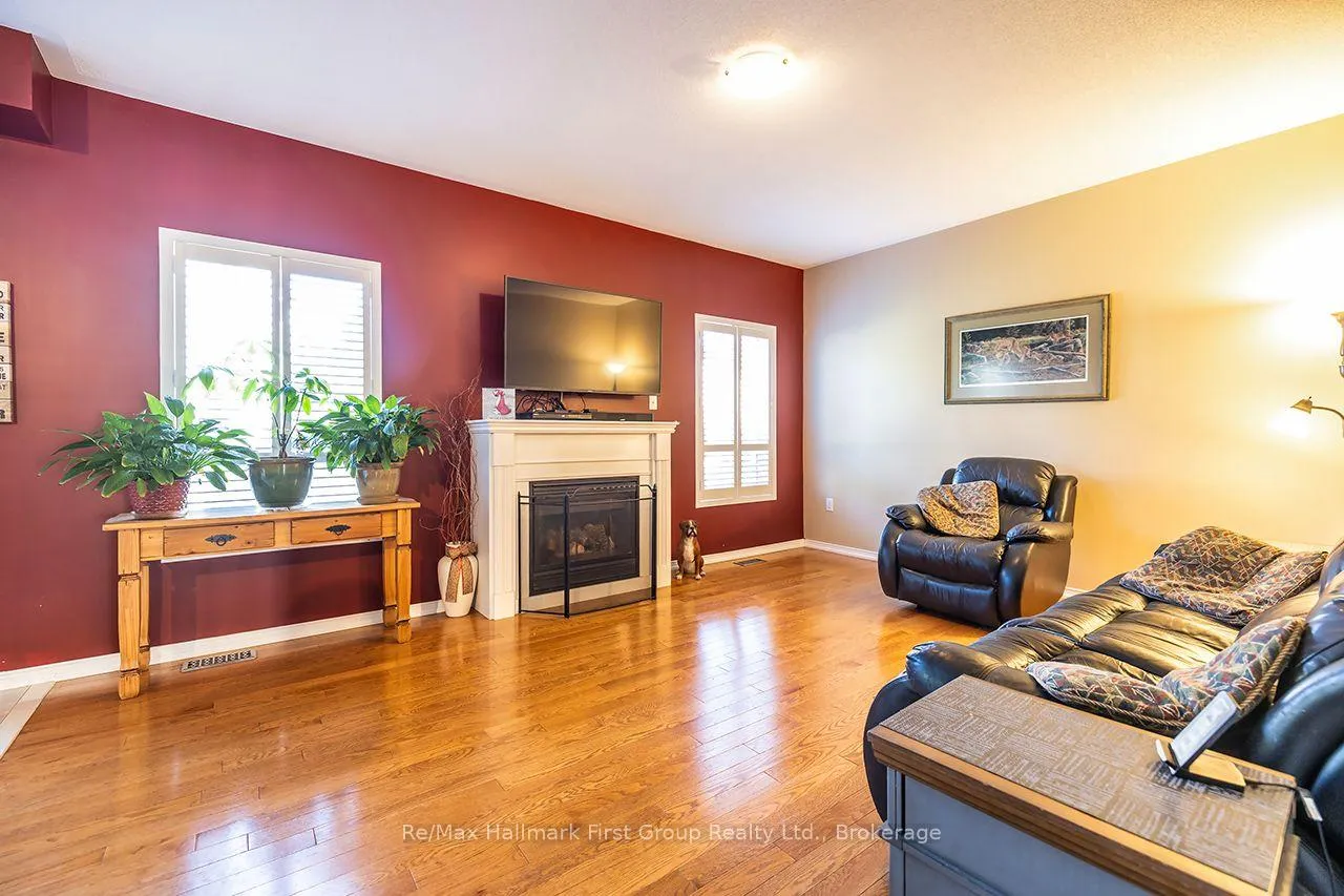 Photo 7 of 1620 Badgley Drive, Oshawa, Taunton — HOMEH